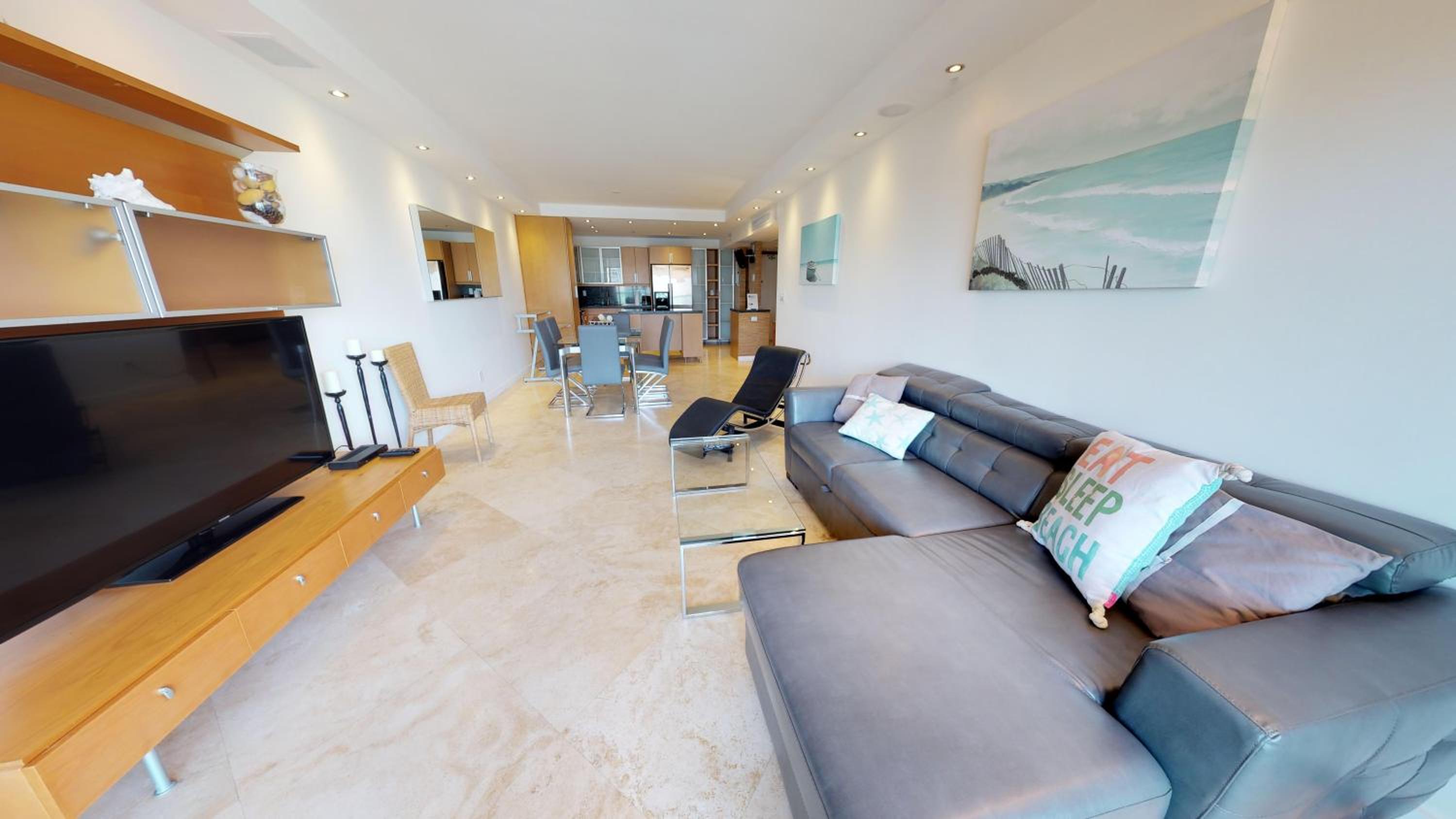Ocean Reserve Condo by FlatsAway