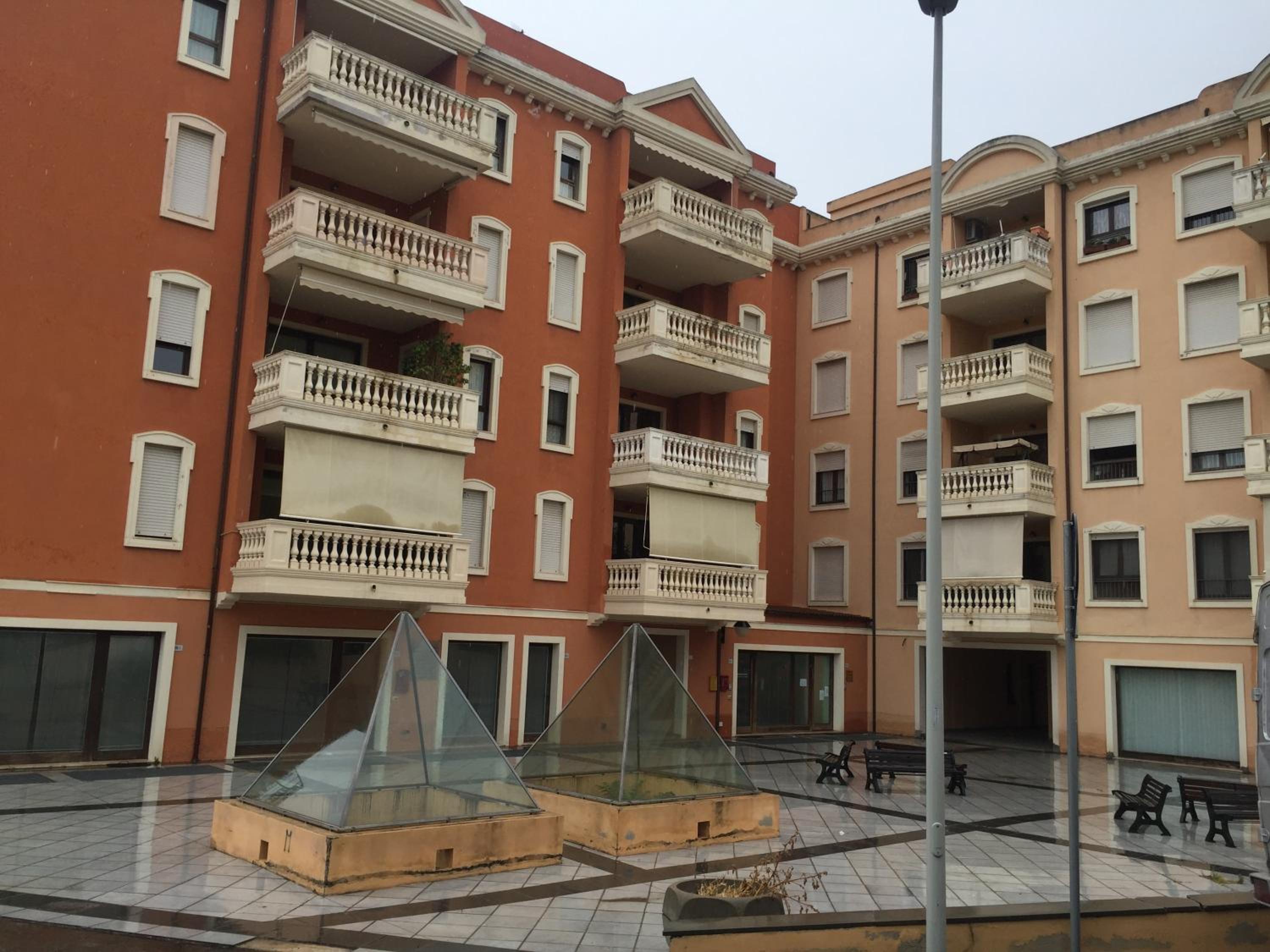 Via Acquedotto n. 66, Condominio "Le Piramidi" view 4