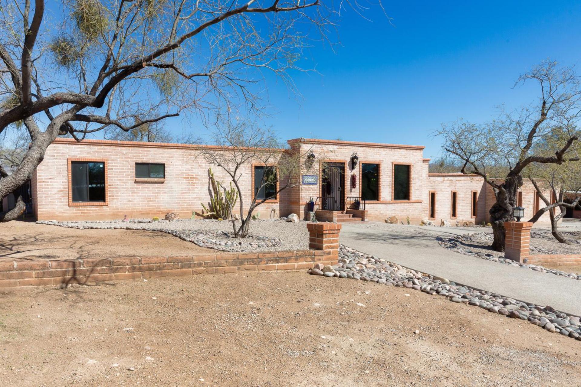 Rancho Bonito view 4