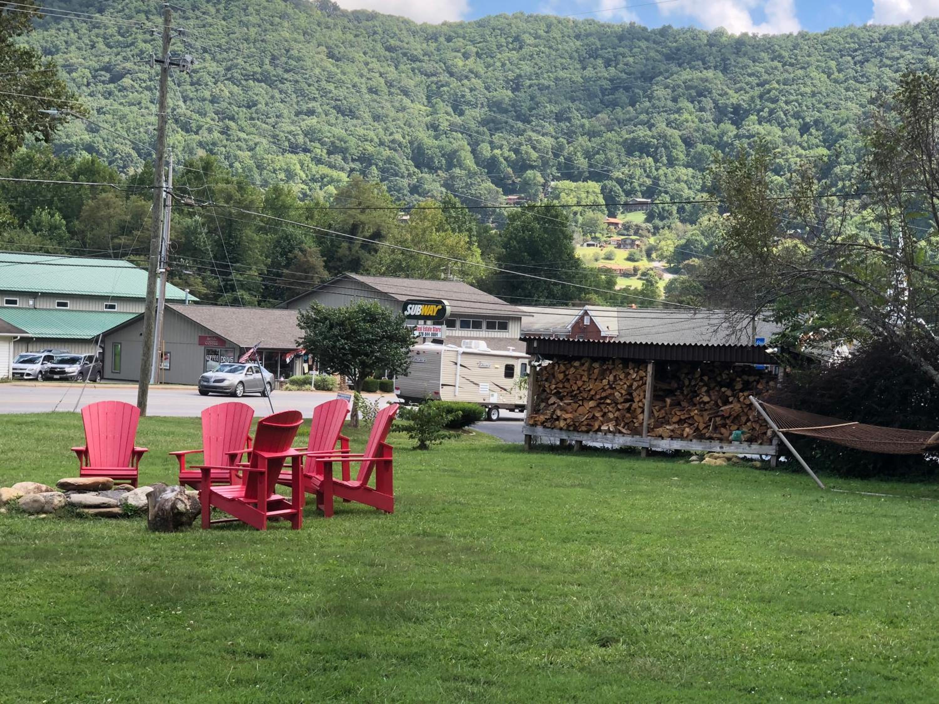 Cardinal Inn