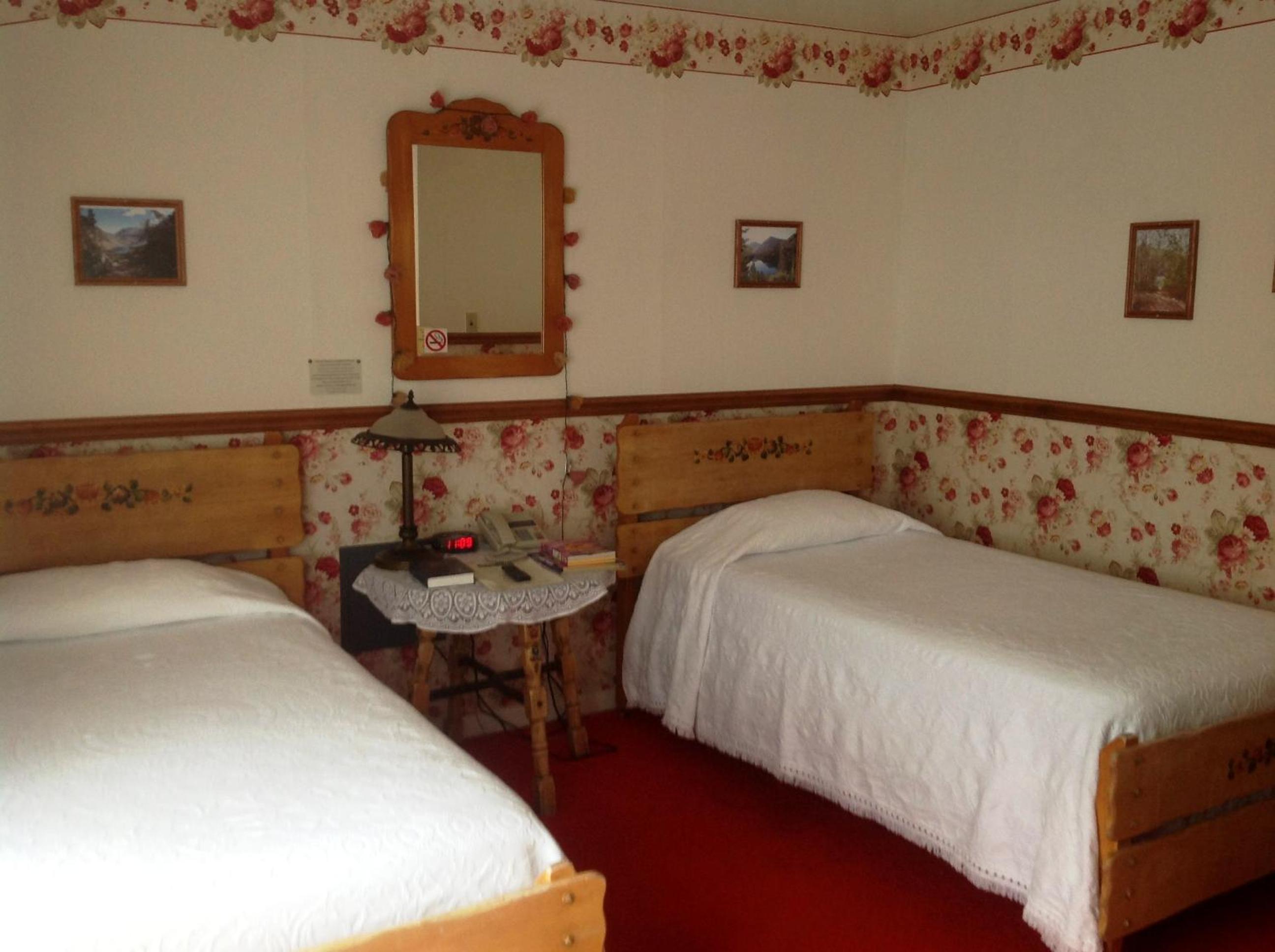 Bridgeport Inn