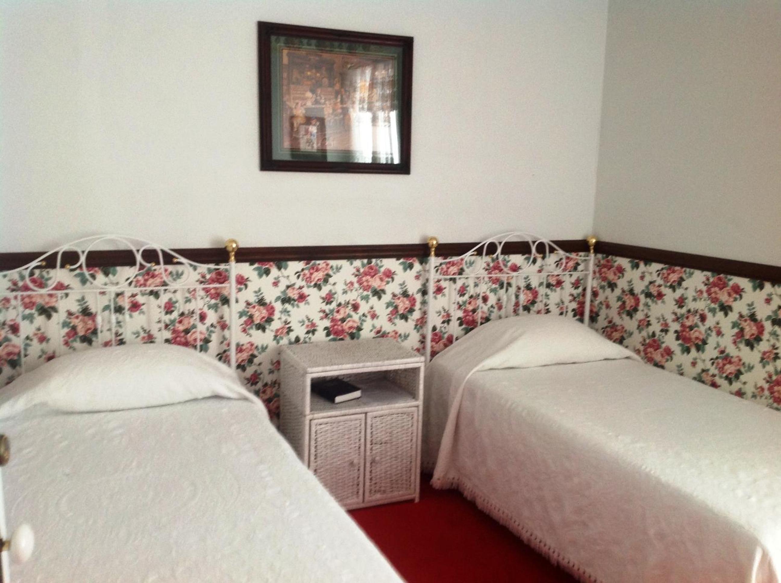 Bridgeport Inn