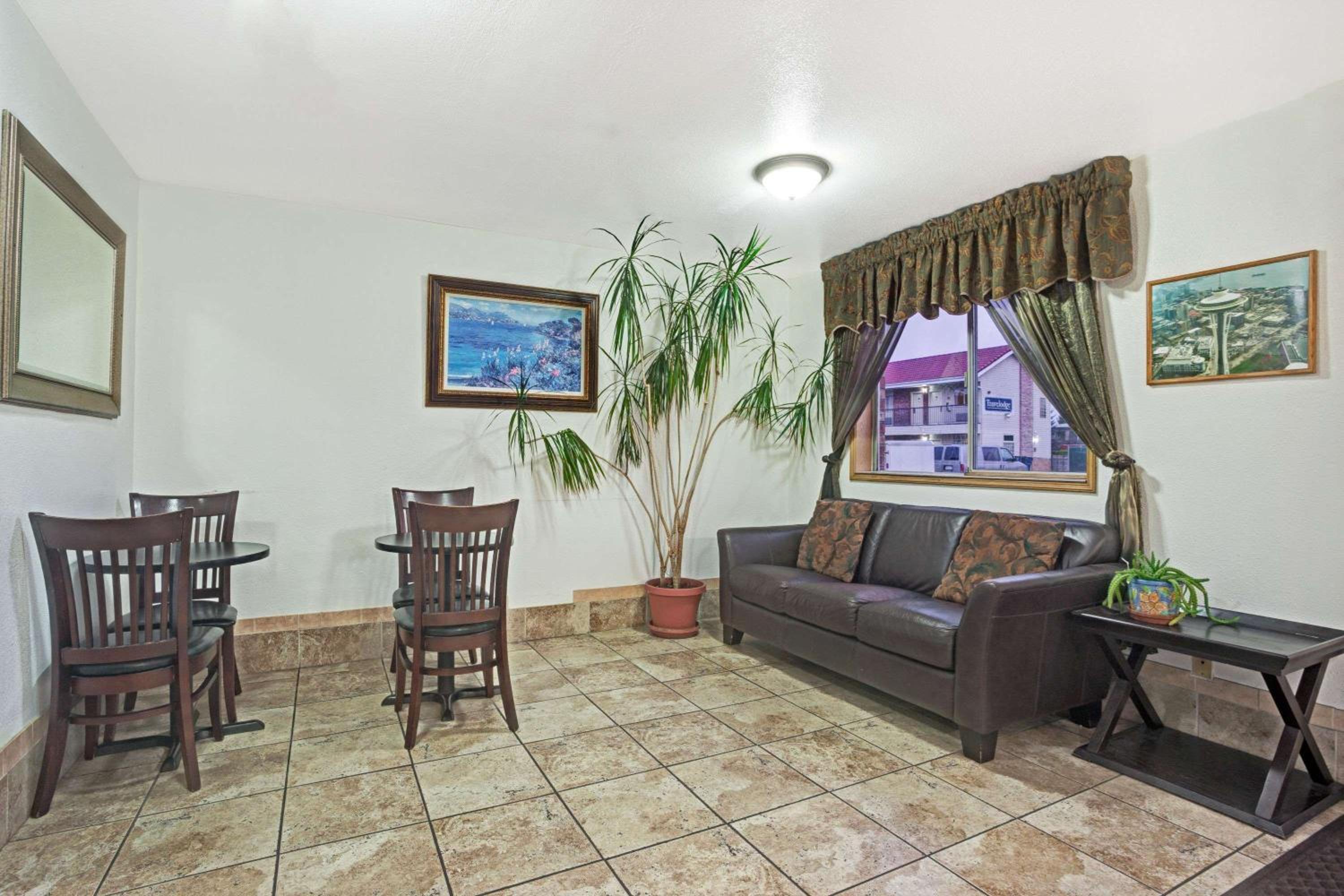 Cheap, Safe, and Clean Hotels in Seattle