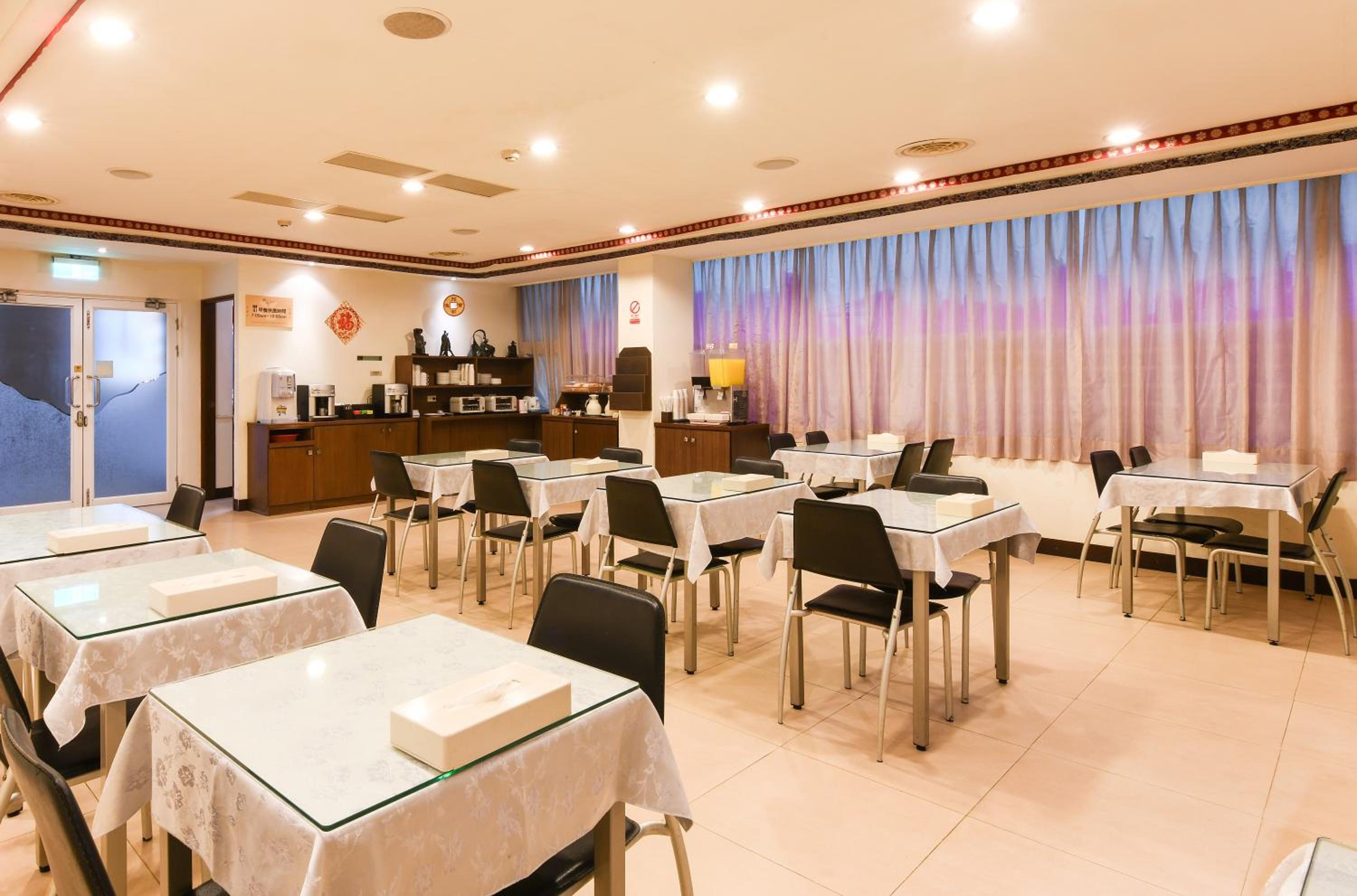 Hwu Meei Motel