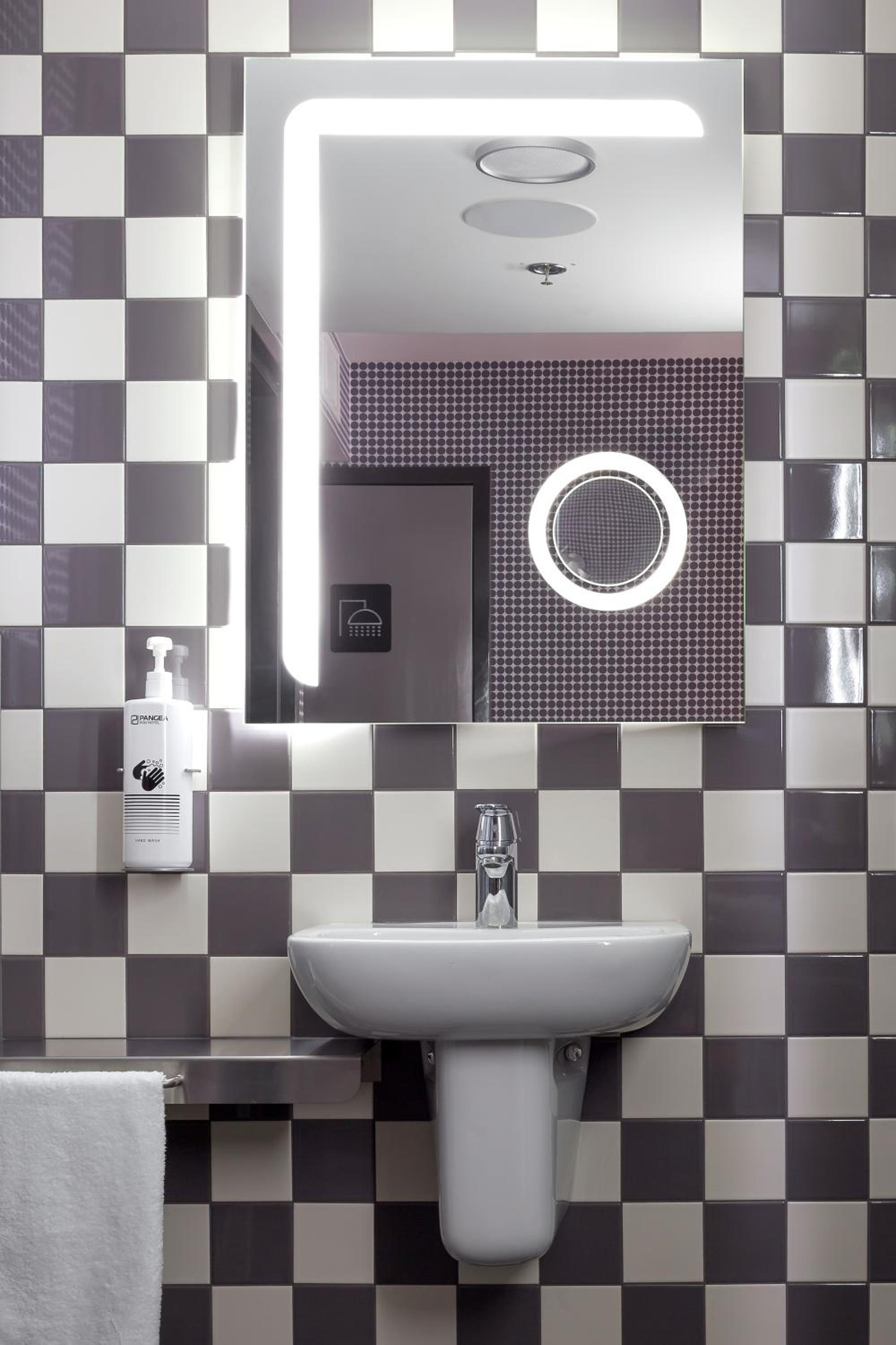 Pangea Pod Hotel