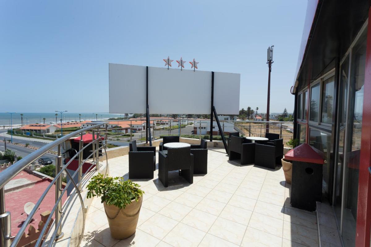 balcony