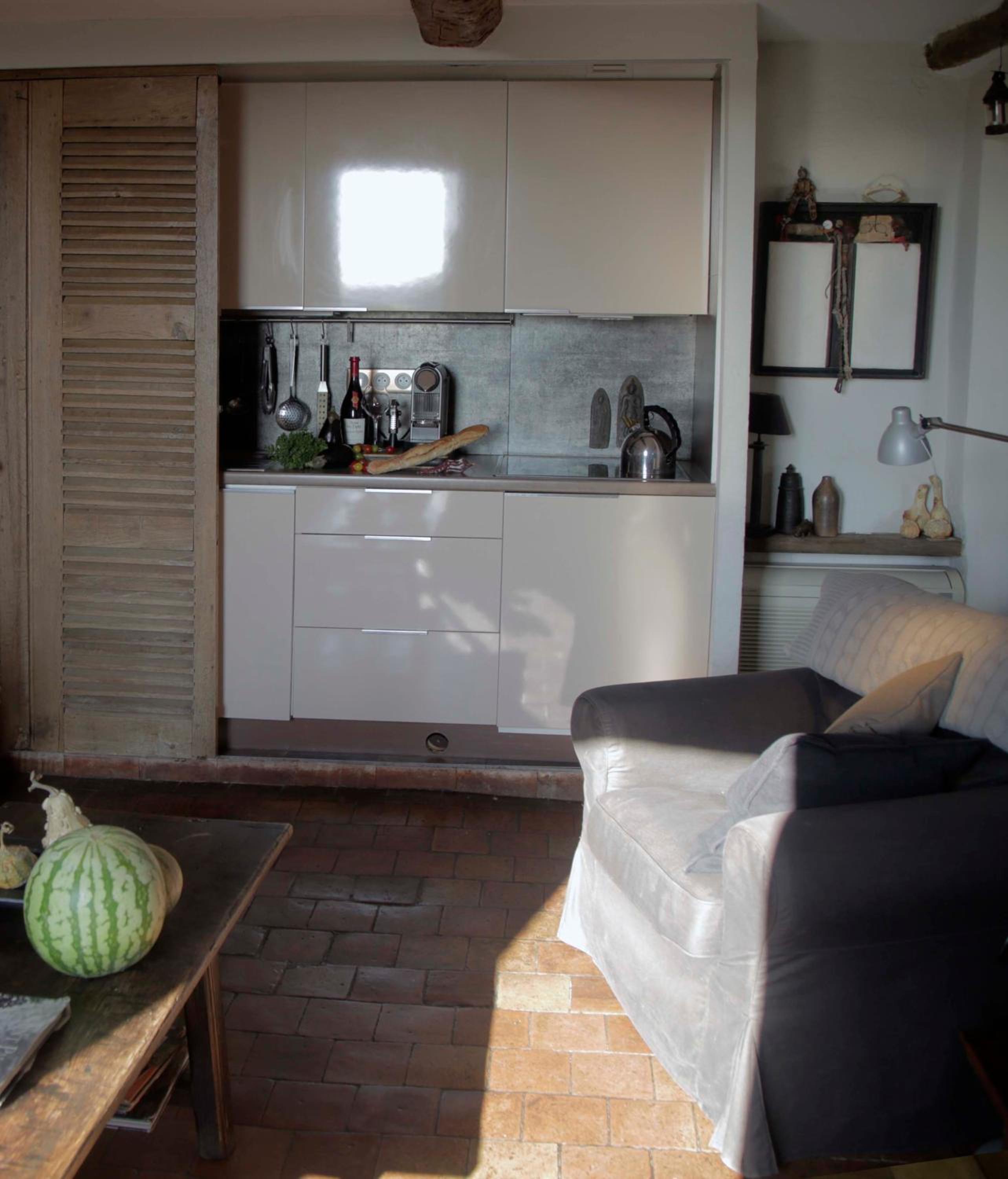la maison aux bonsais view 2