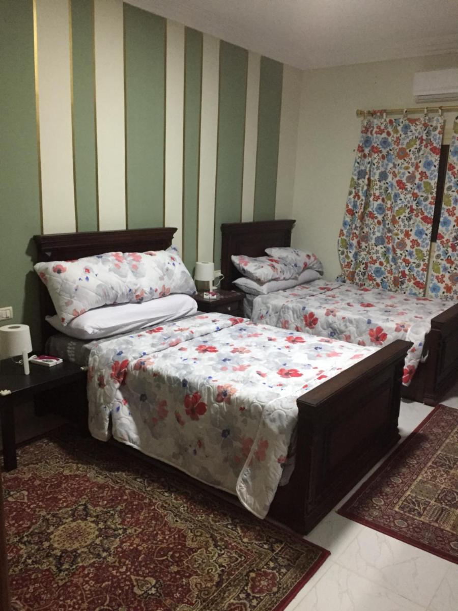 112 AUC Residence