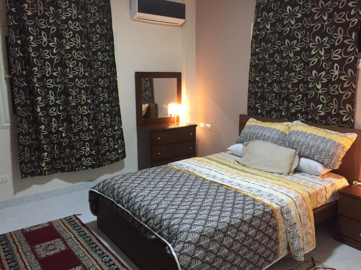 112 AUC Residence
