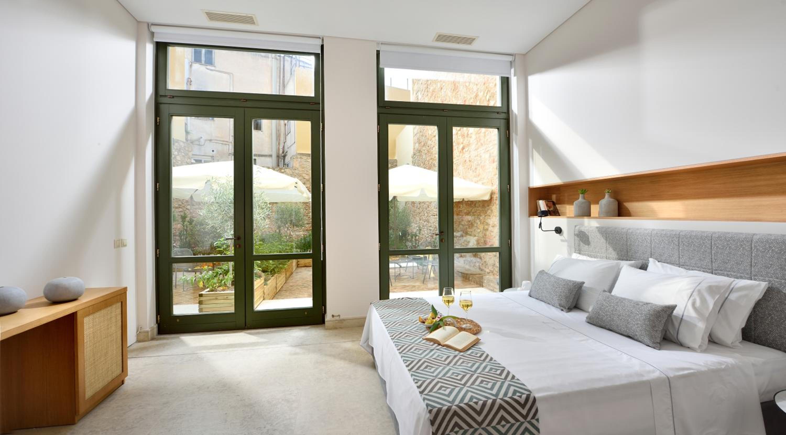 Thission Luxury Homes & SPA by K&K