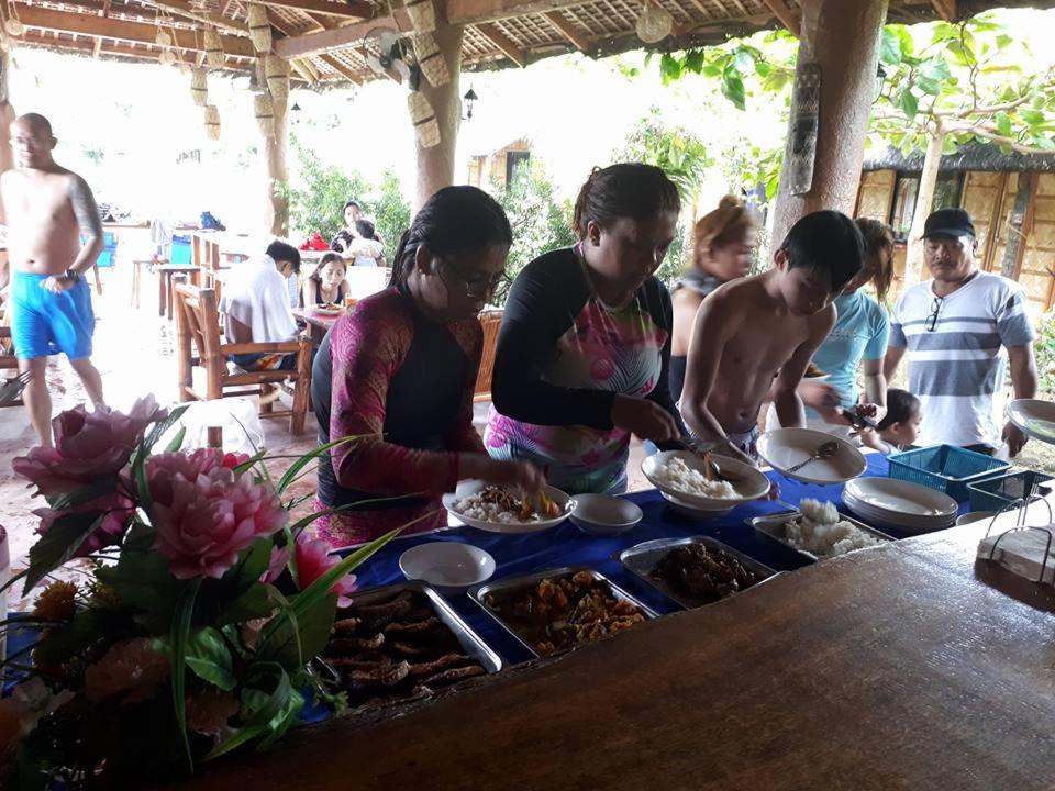 Calayo Beach Resort