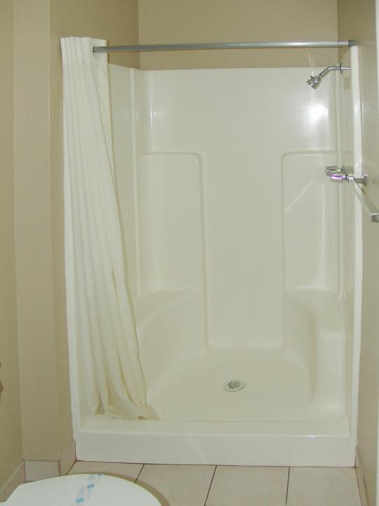 Holland Inn and Suites
