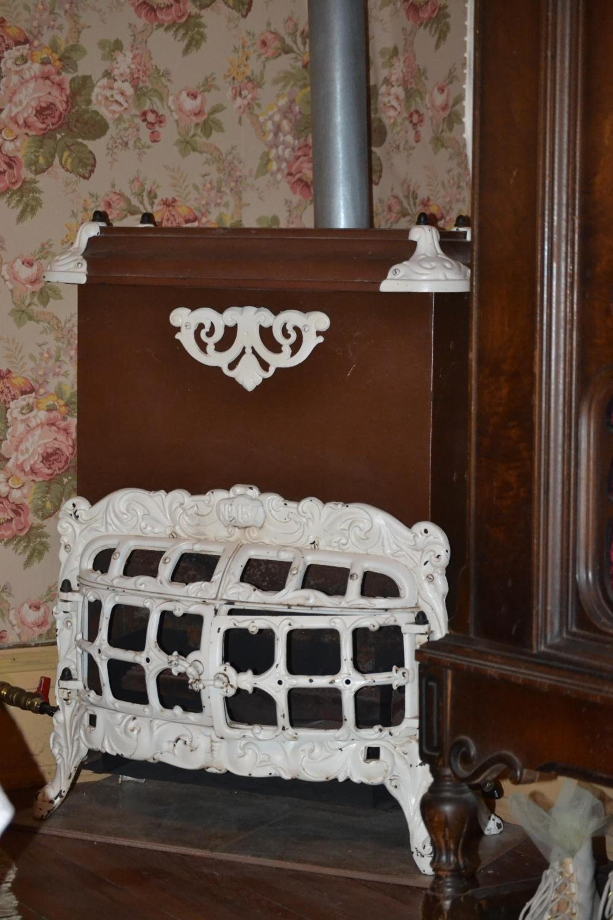 Carleton House Bed and Breakfast