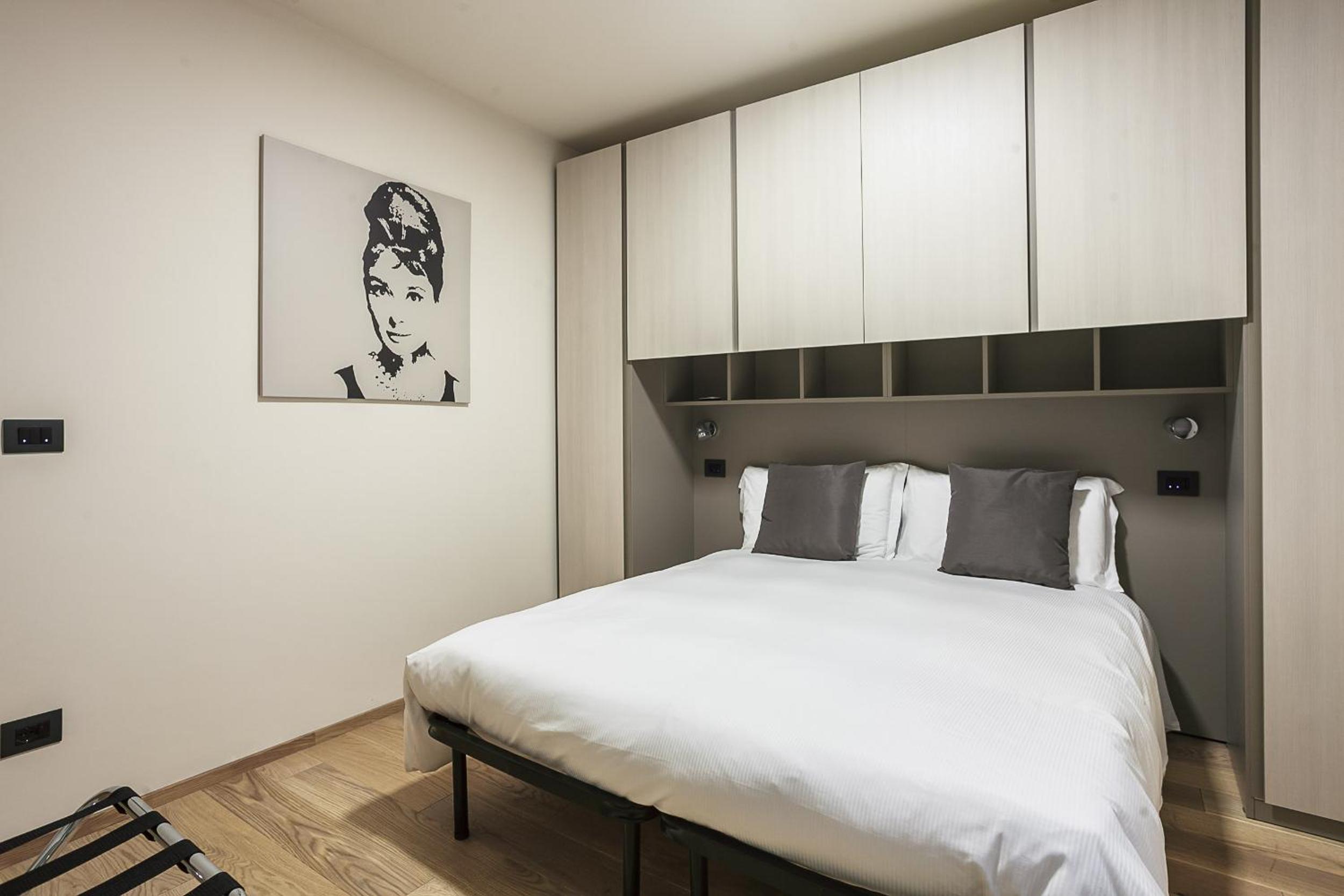 Residence Rizzoli-Suites Apartments