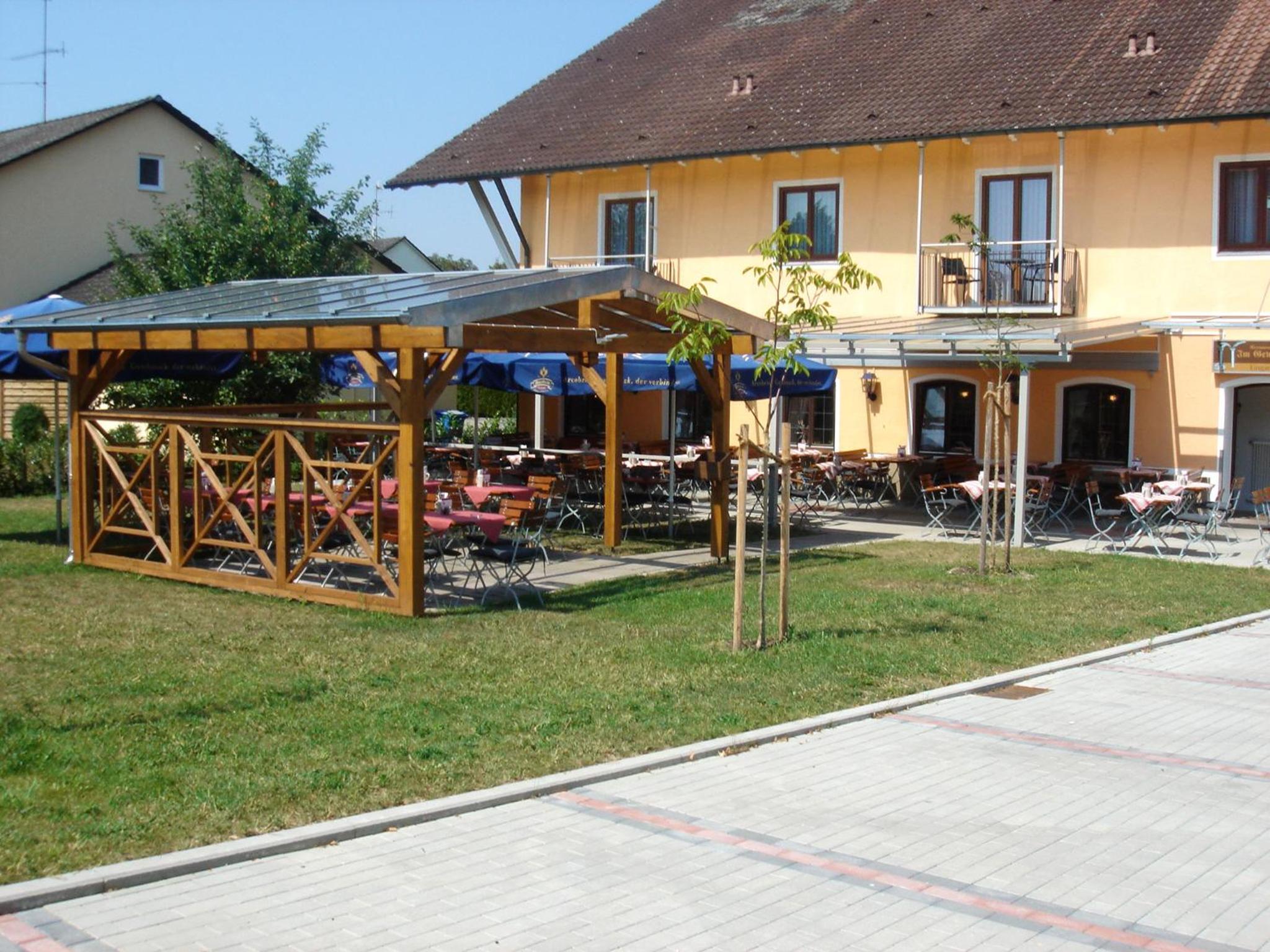 Photo 33