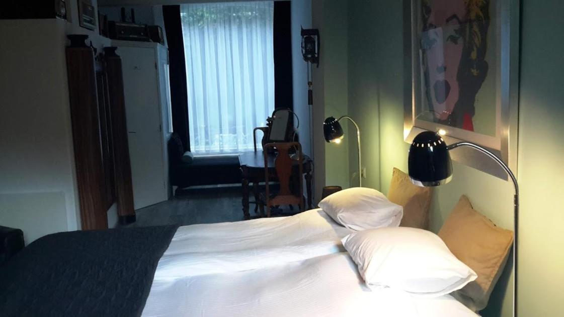 Bed & Breakfast WestViolet photo 3