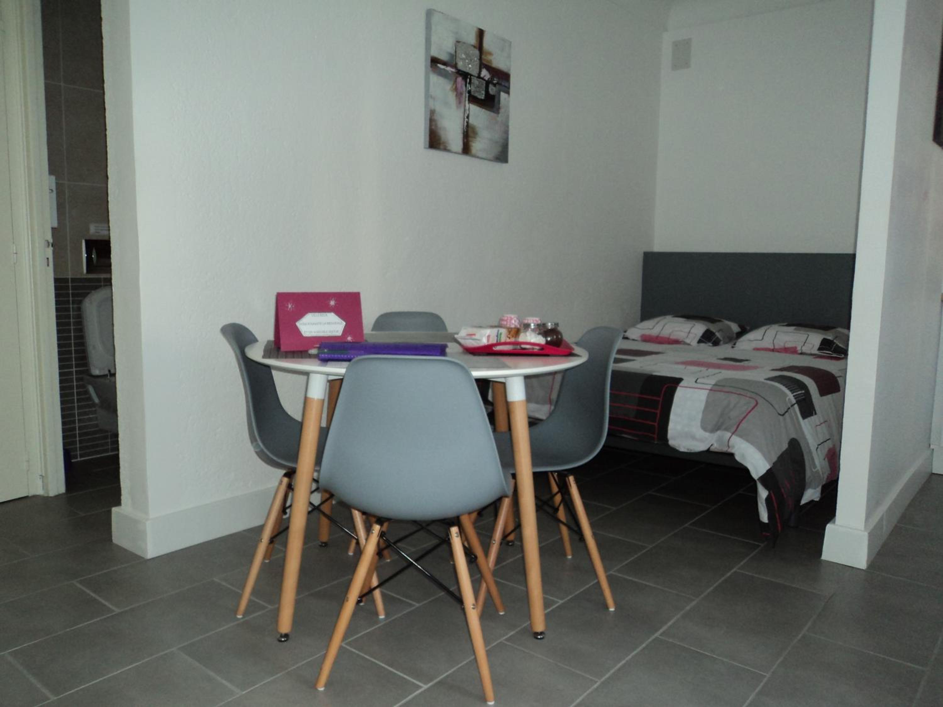 Photo 32
