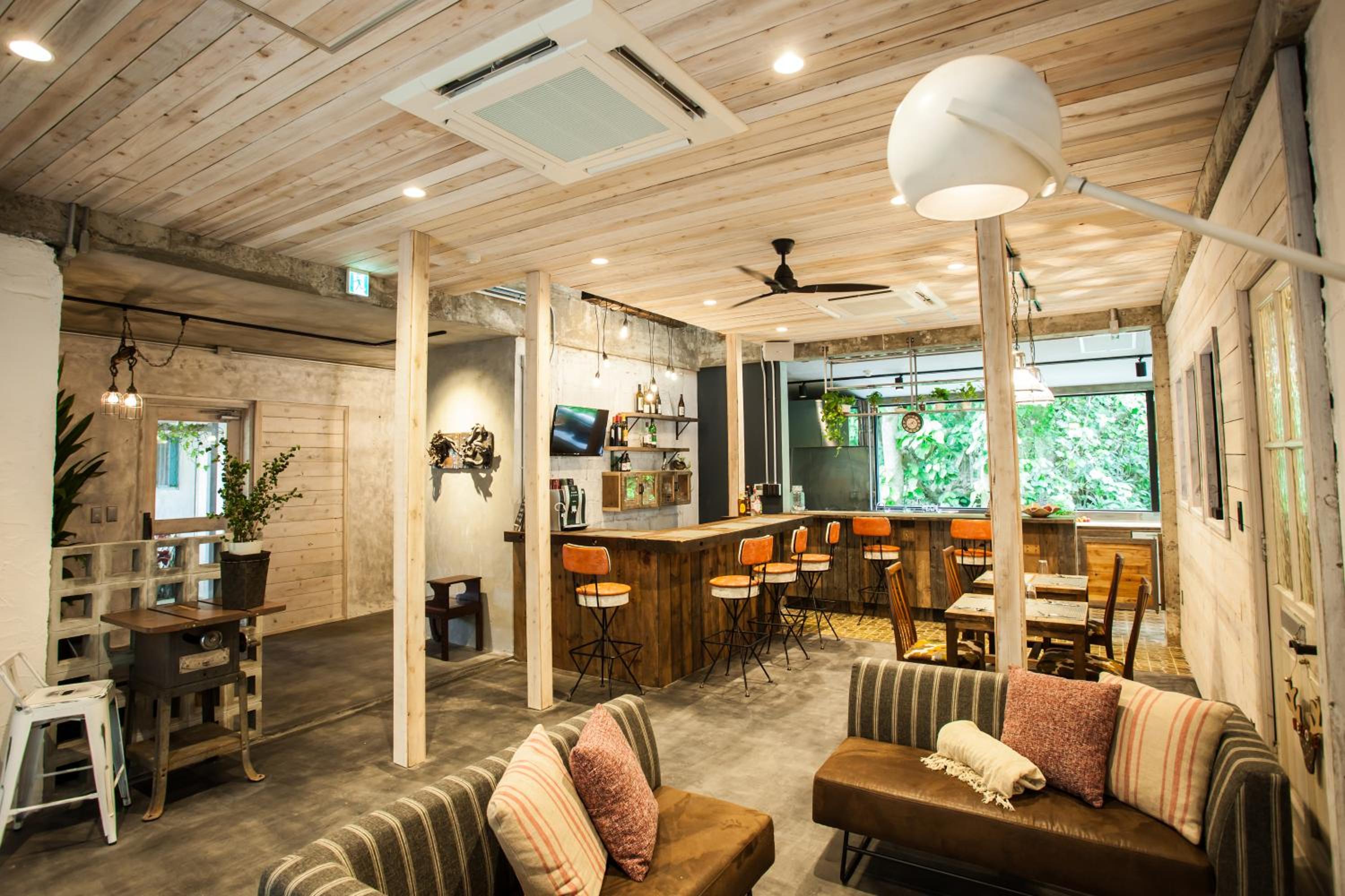 lounge