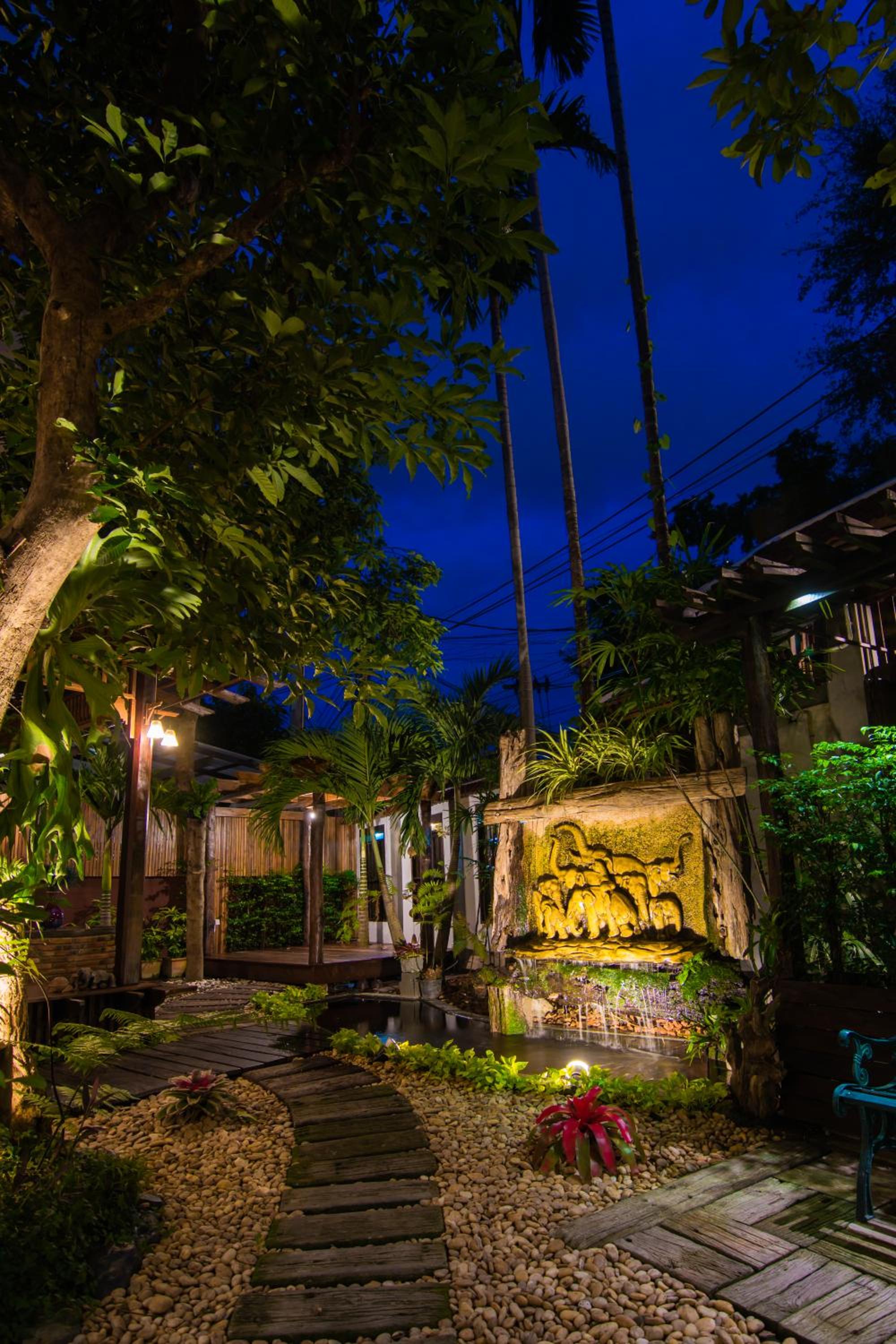 Khom Chiang Mai