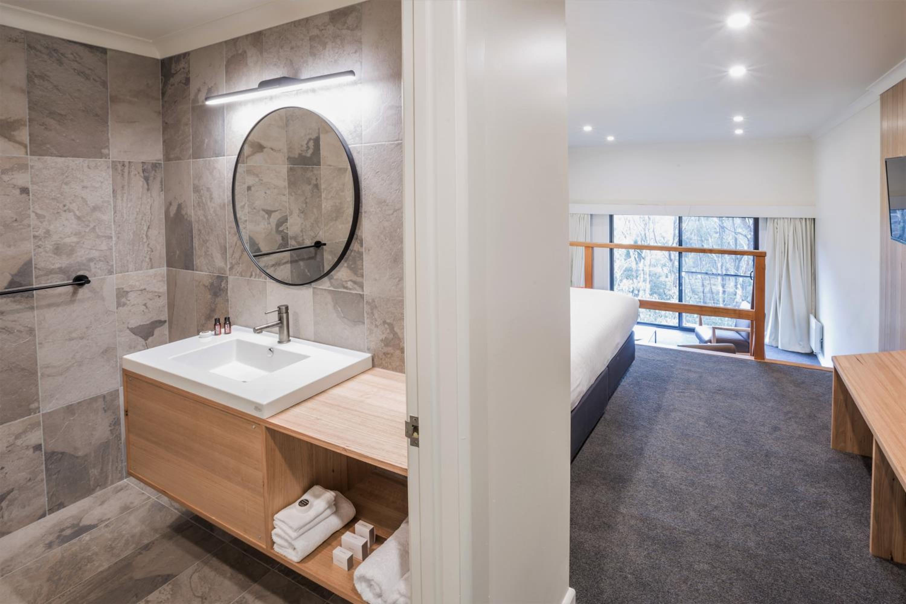 Discovery Resorts – Cradle Mountain 12