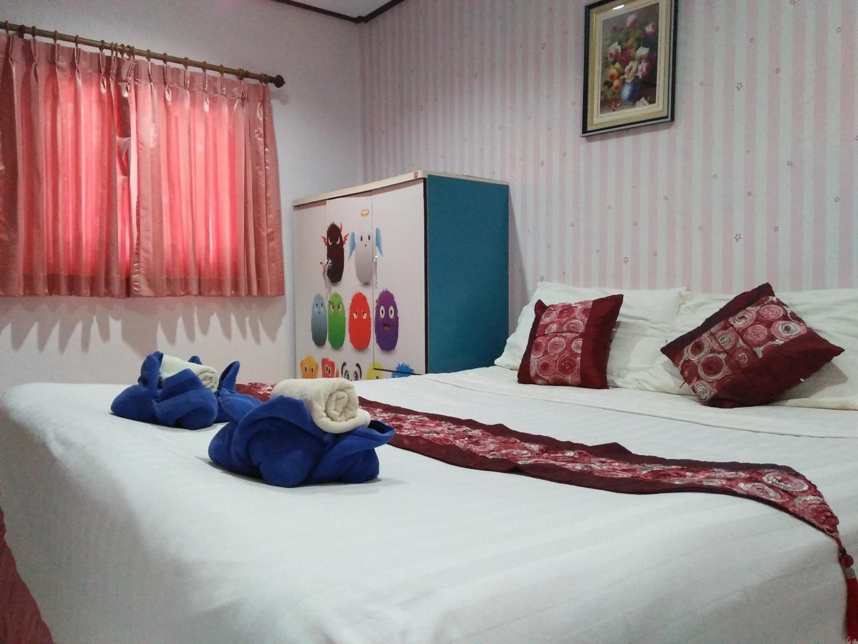 Rung Arun Resort