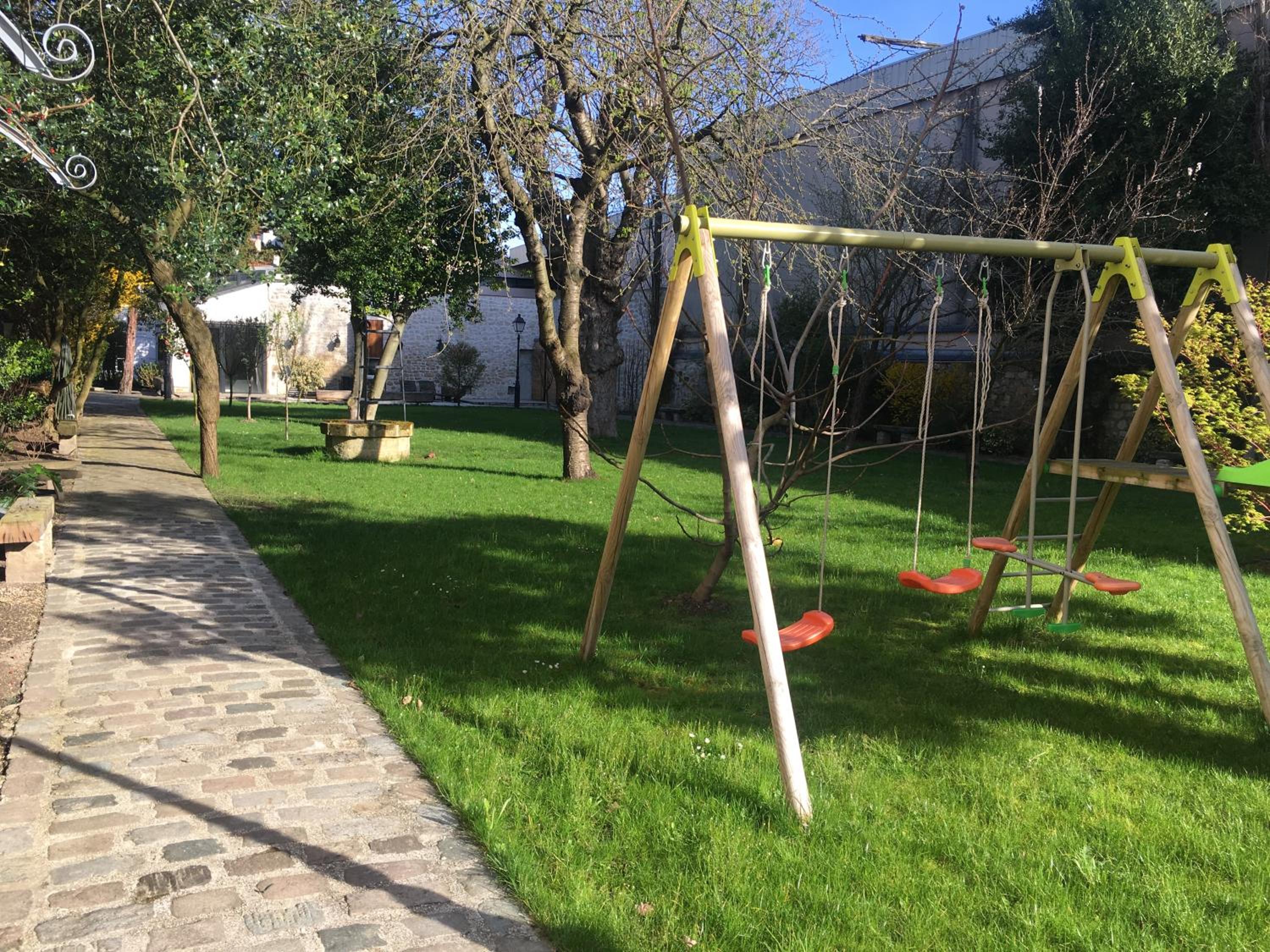 Photo 11