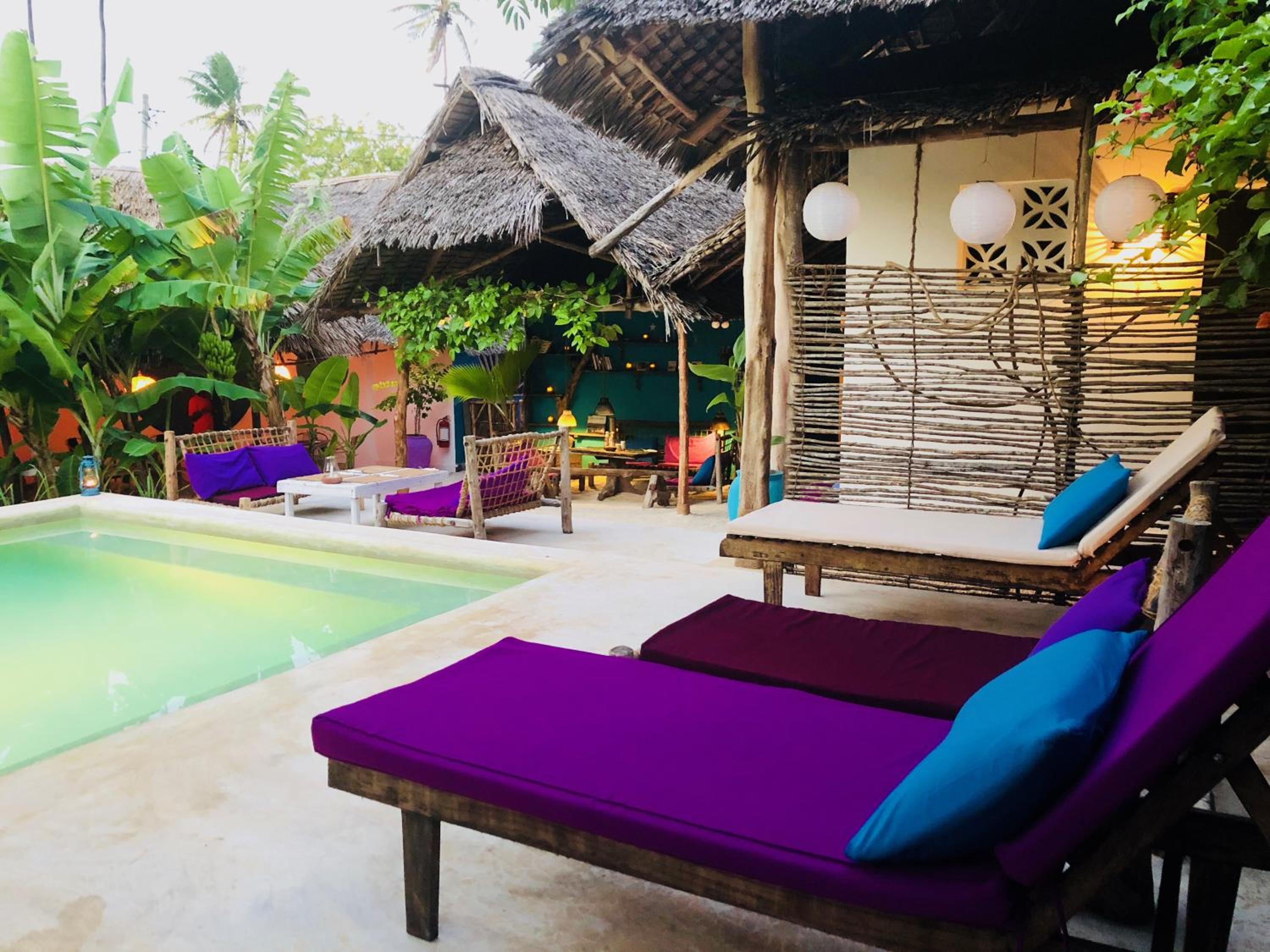 Zanzistar Lodge