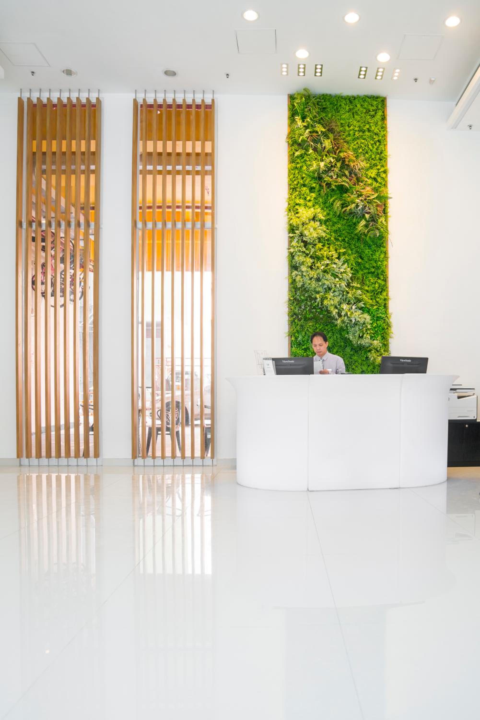 IW Hotel, photo 19