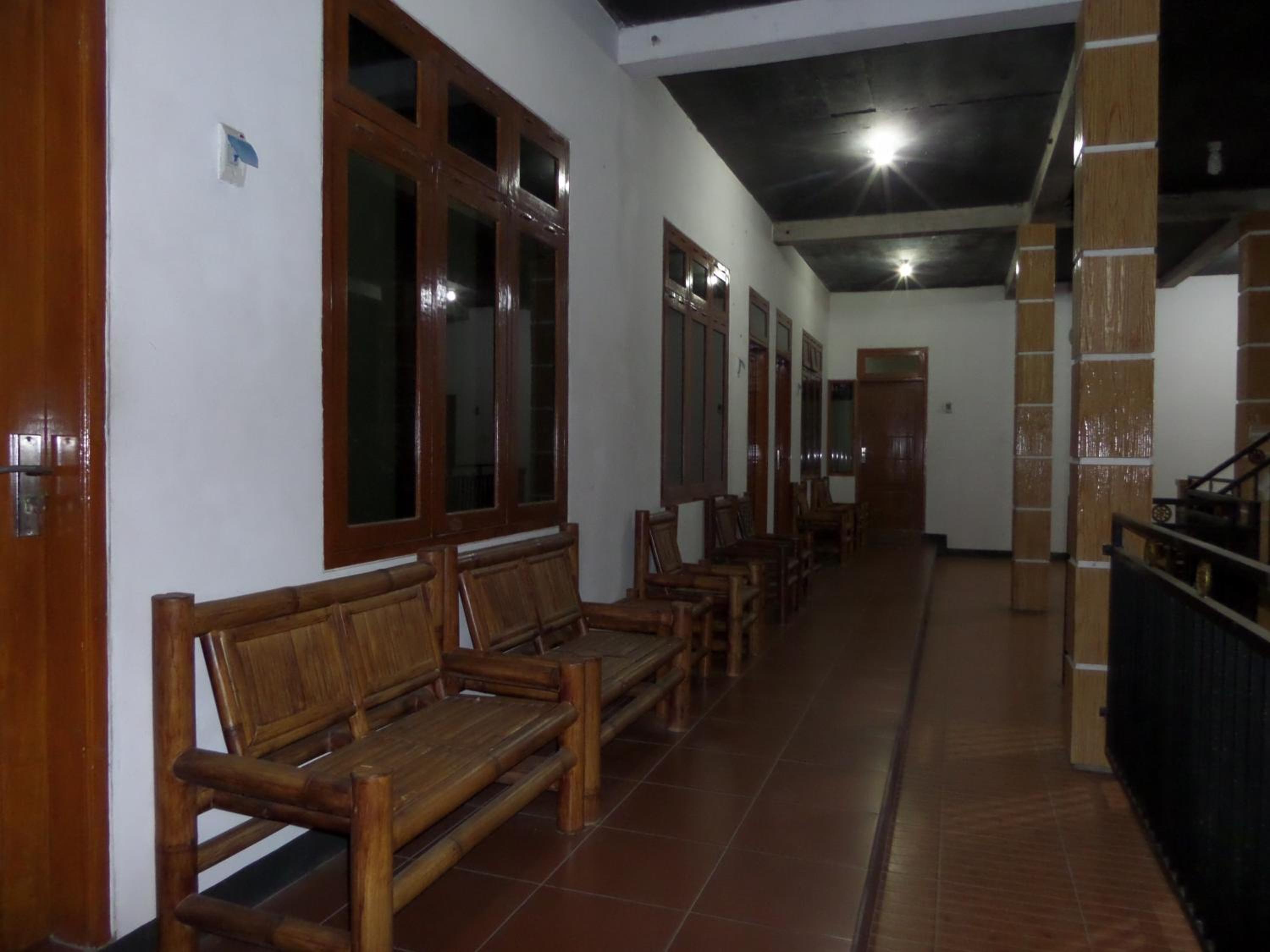 Kahyuna Guesthouse