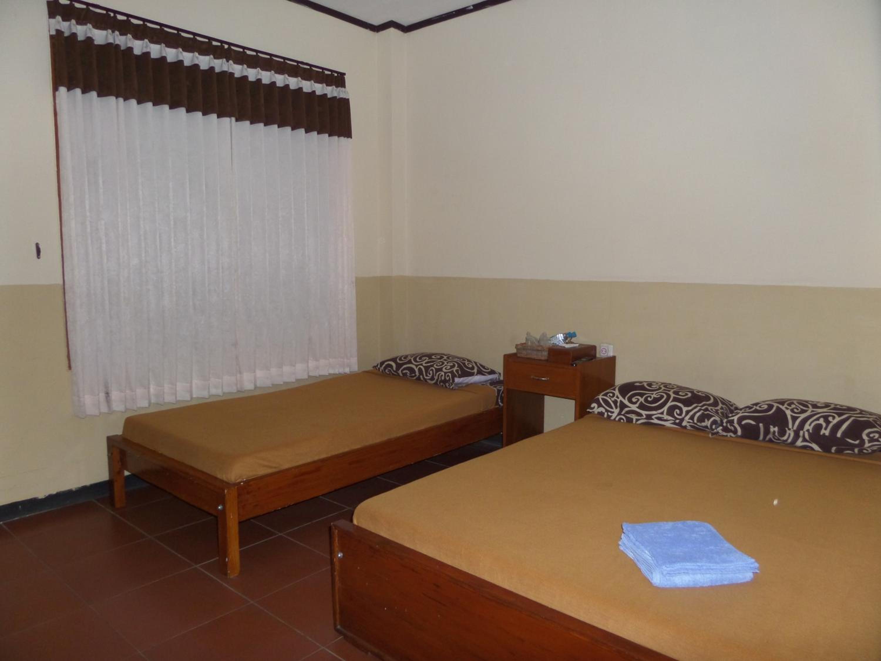 Kahyuna Guesthouse