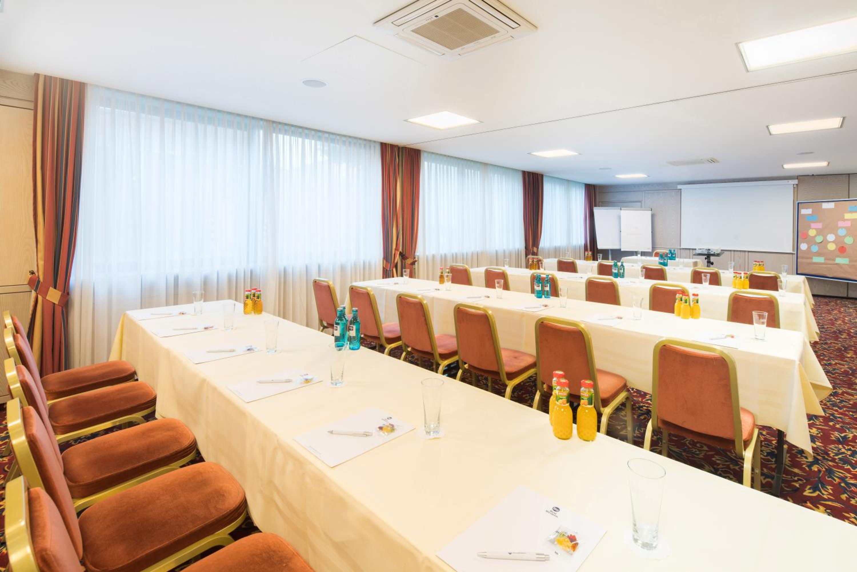 Hamburg Vacations - Best Western Hotel Hamburg International - Property Image 28