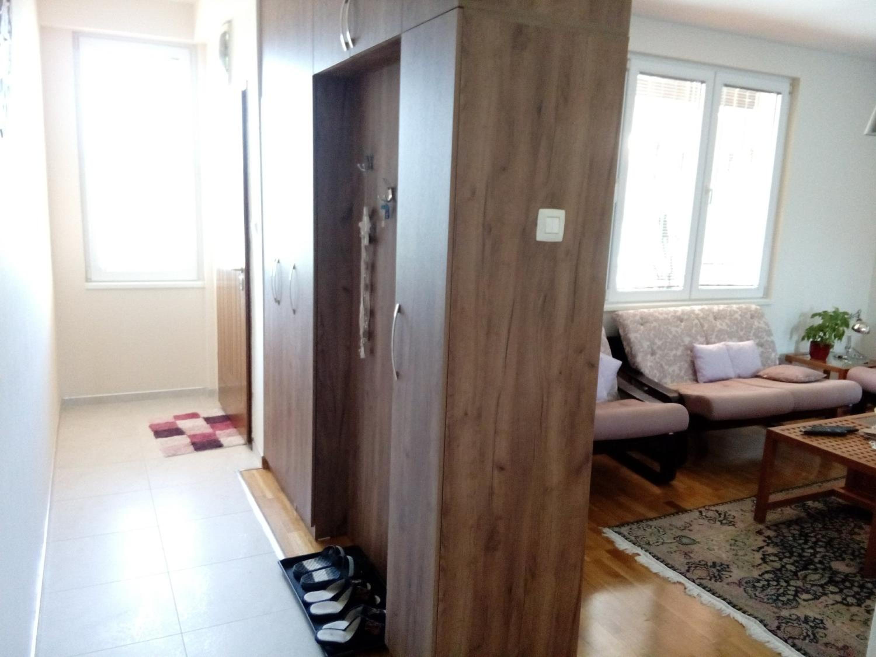 Photo 33