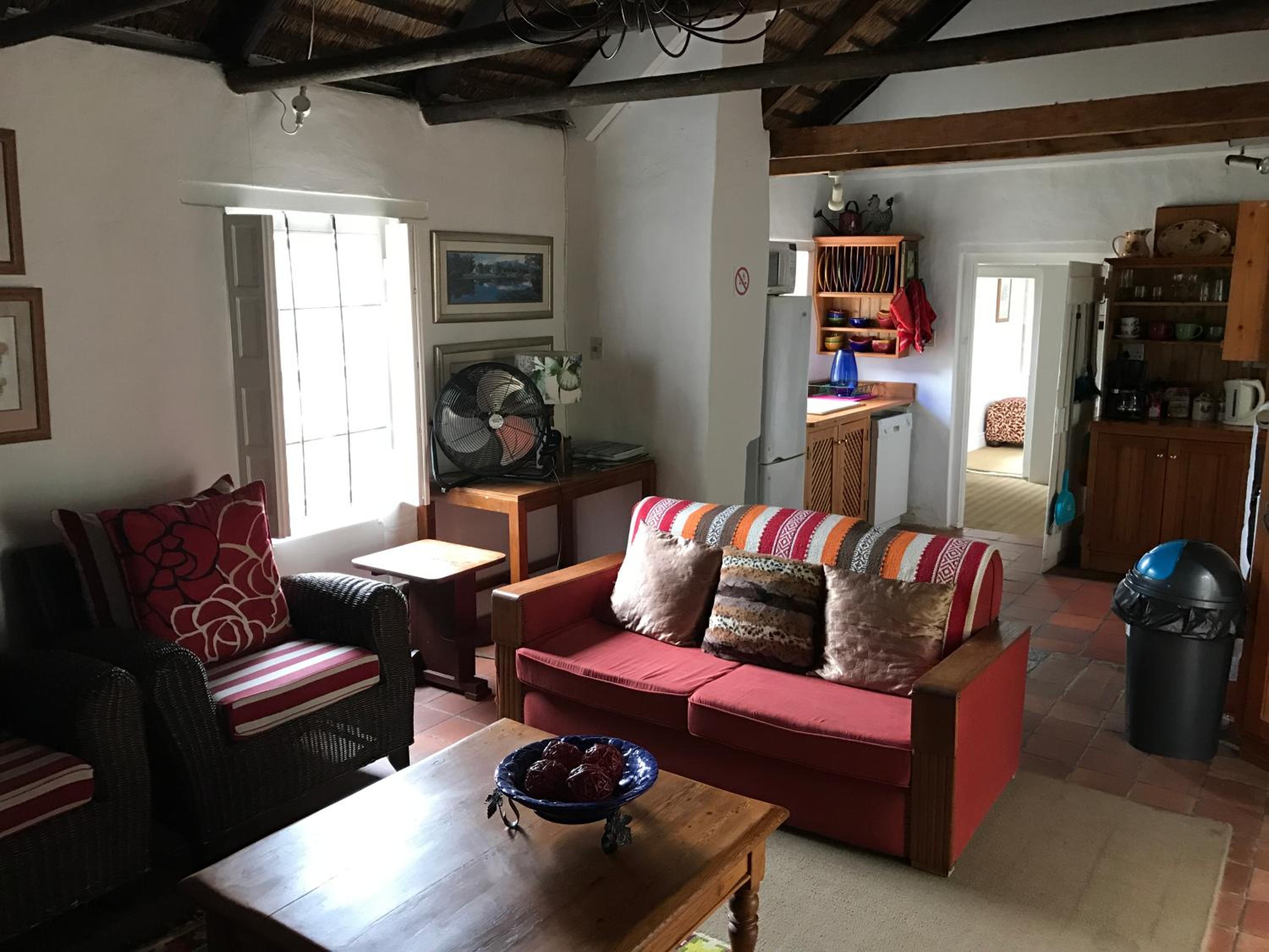 Carneddie Cottage - main