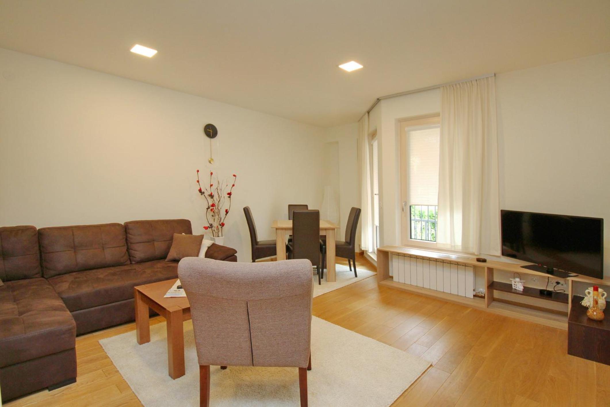 Lux Apartment Lazarevic view 5