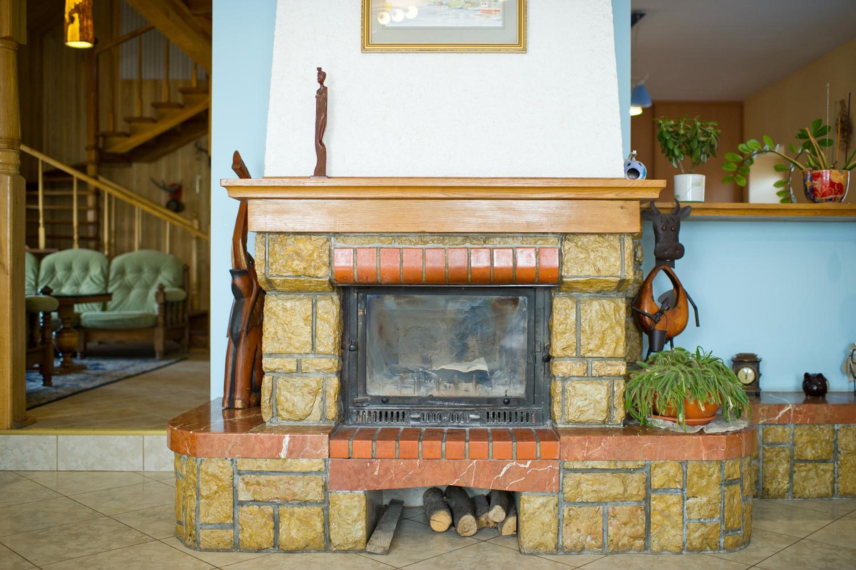 Photo 12