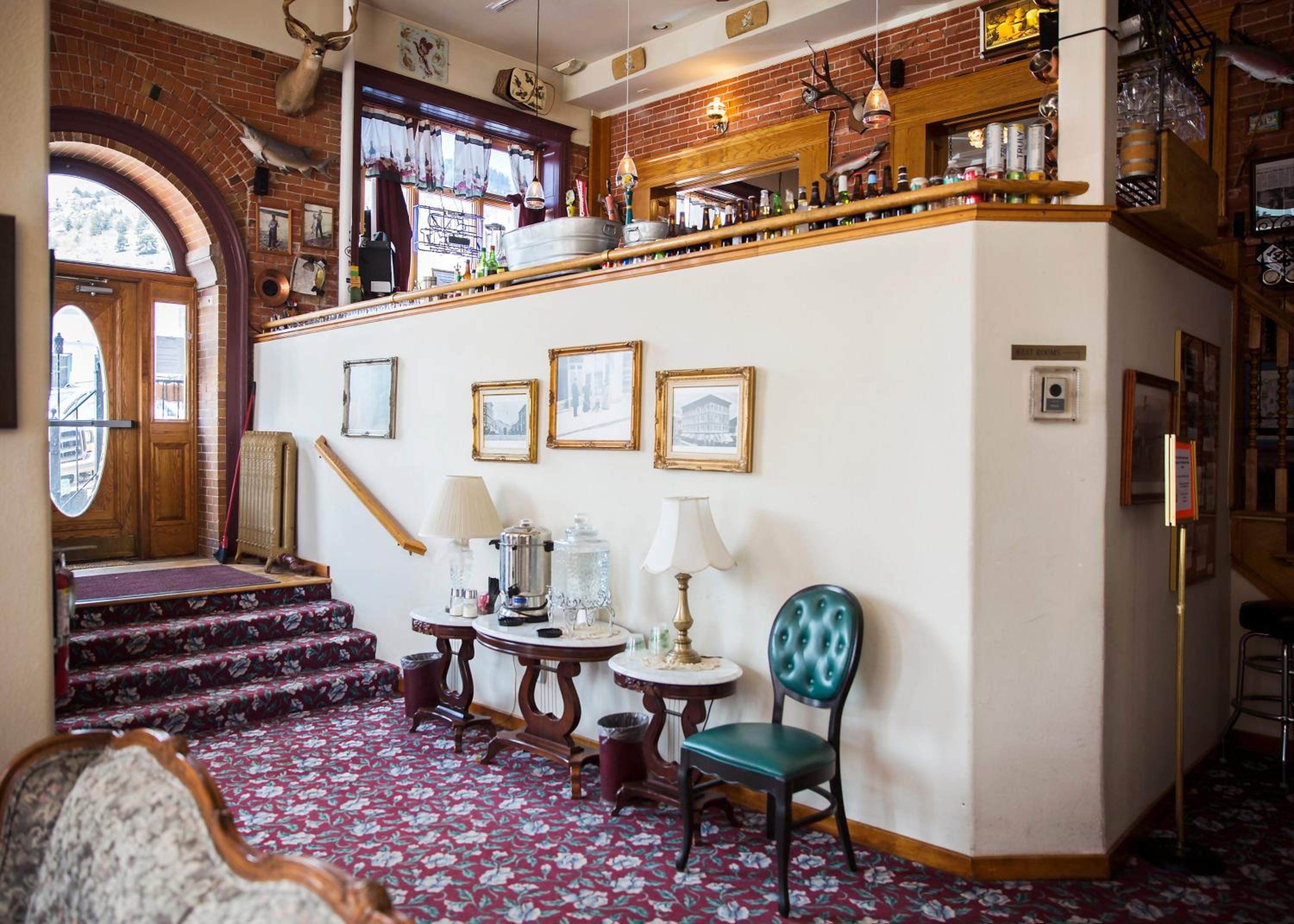 The Victor Hotel