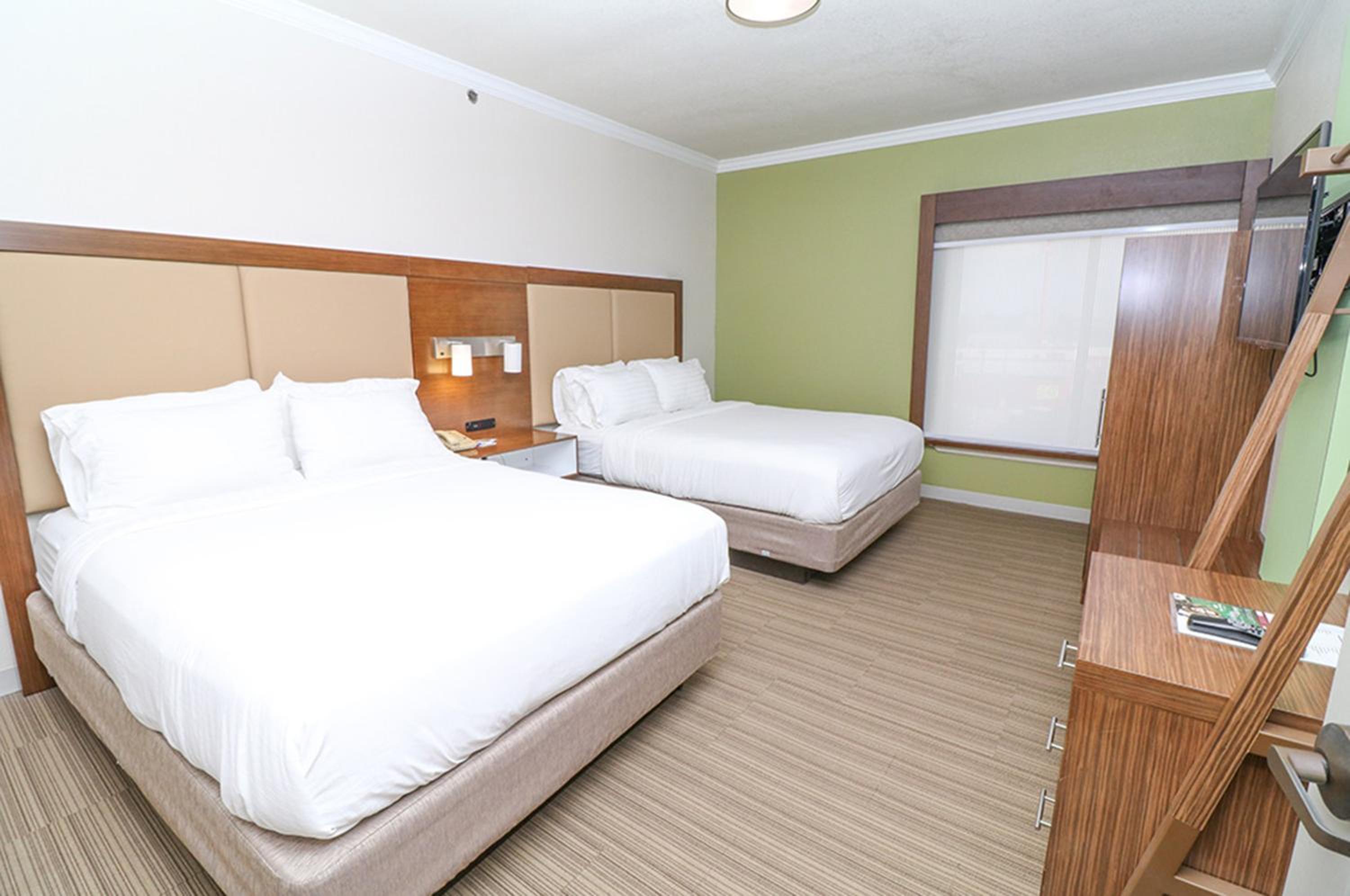 Greenville Vacations - Holiday Inn Express Hotel  Suites Greenville, an IHG Hotel - Property Image 3