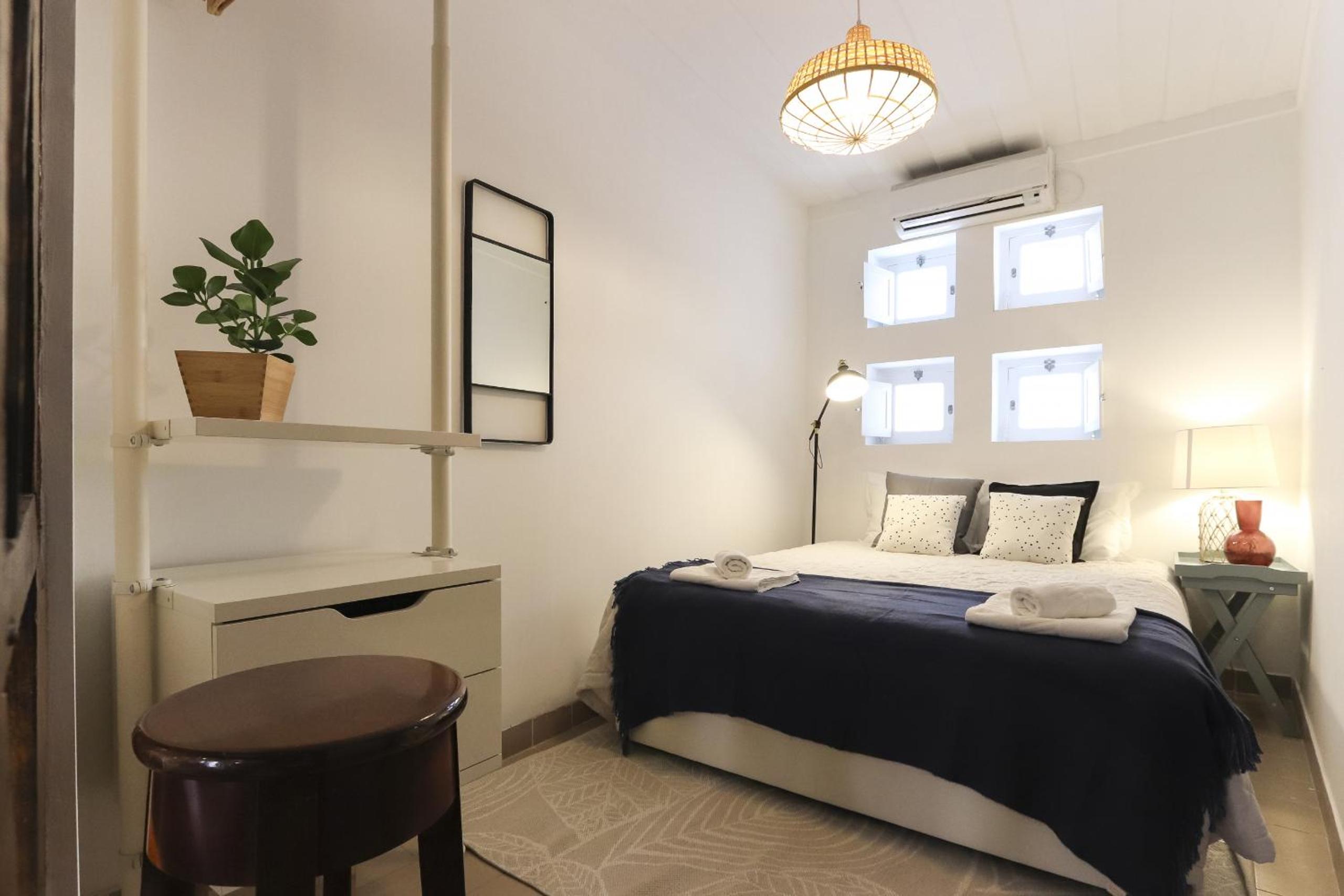 Golden Castle Studio by Homing view 4