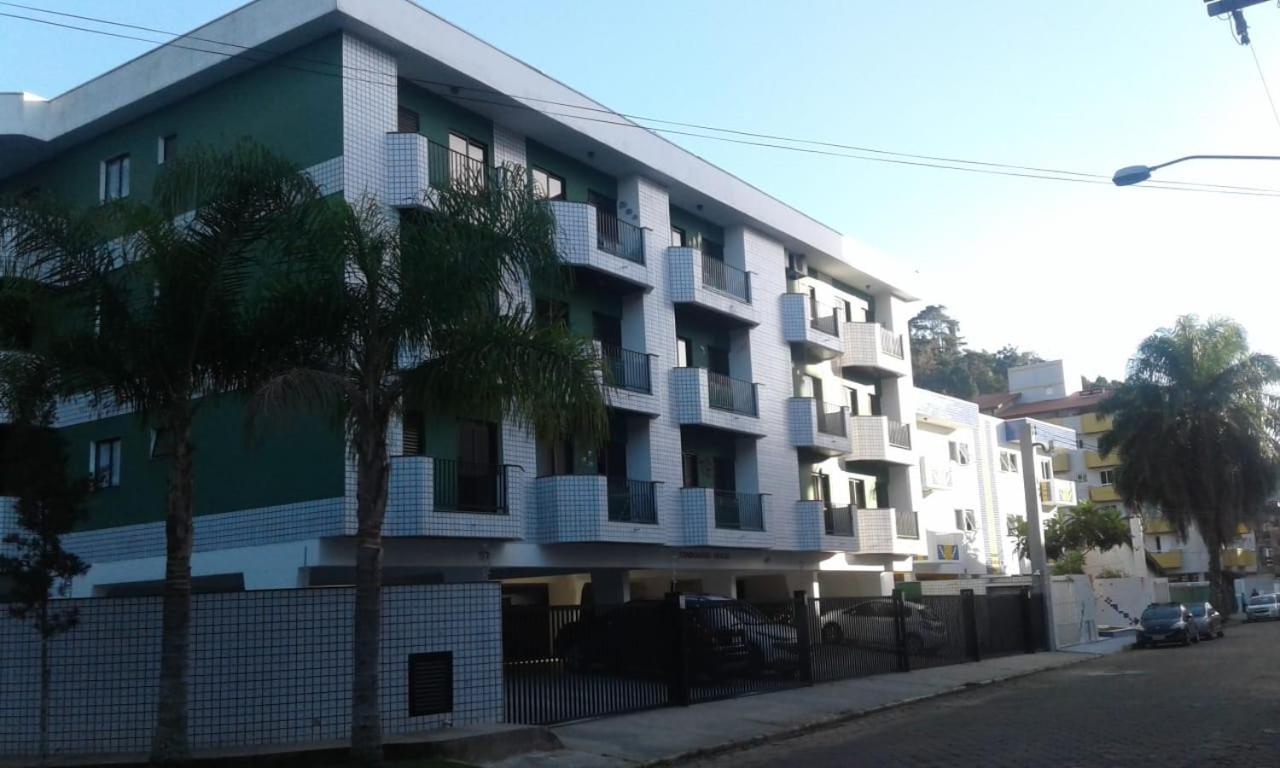 Apartamento temporada praia grande view 2