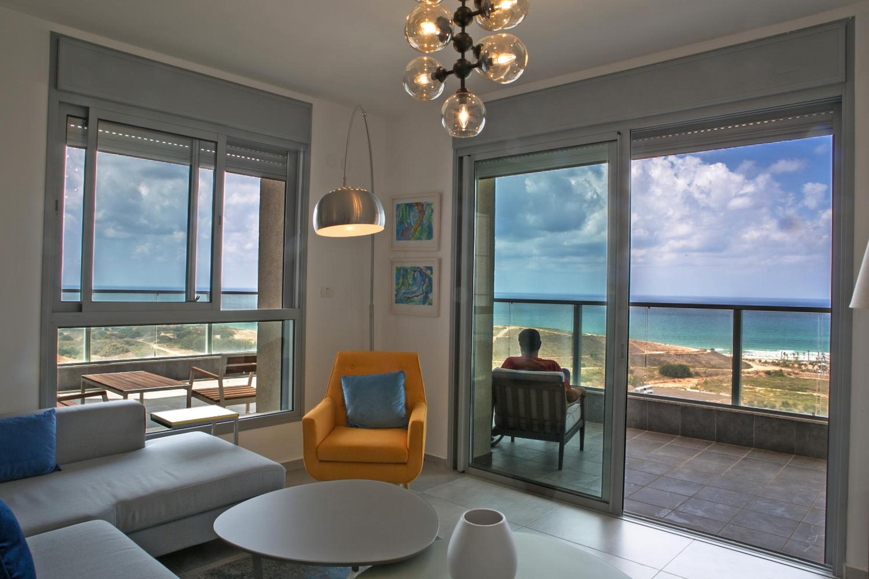 Amazing sea View, steps to beach, near Tel-aviv, photo 19