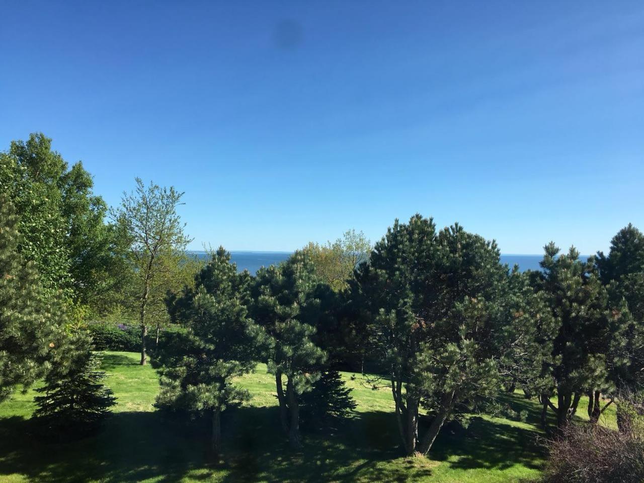 Seaview White House