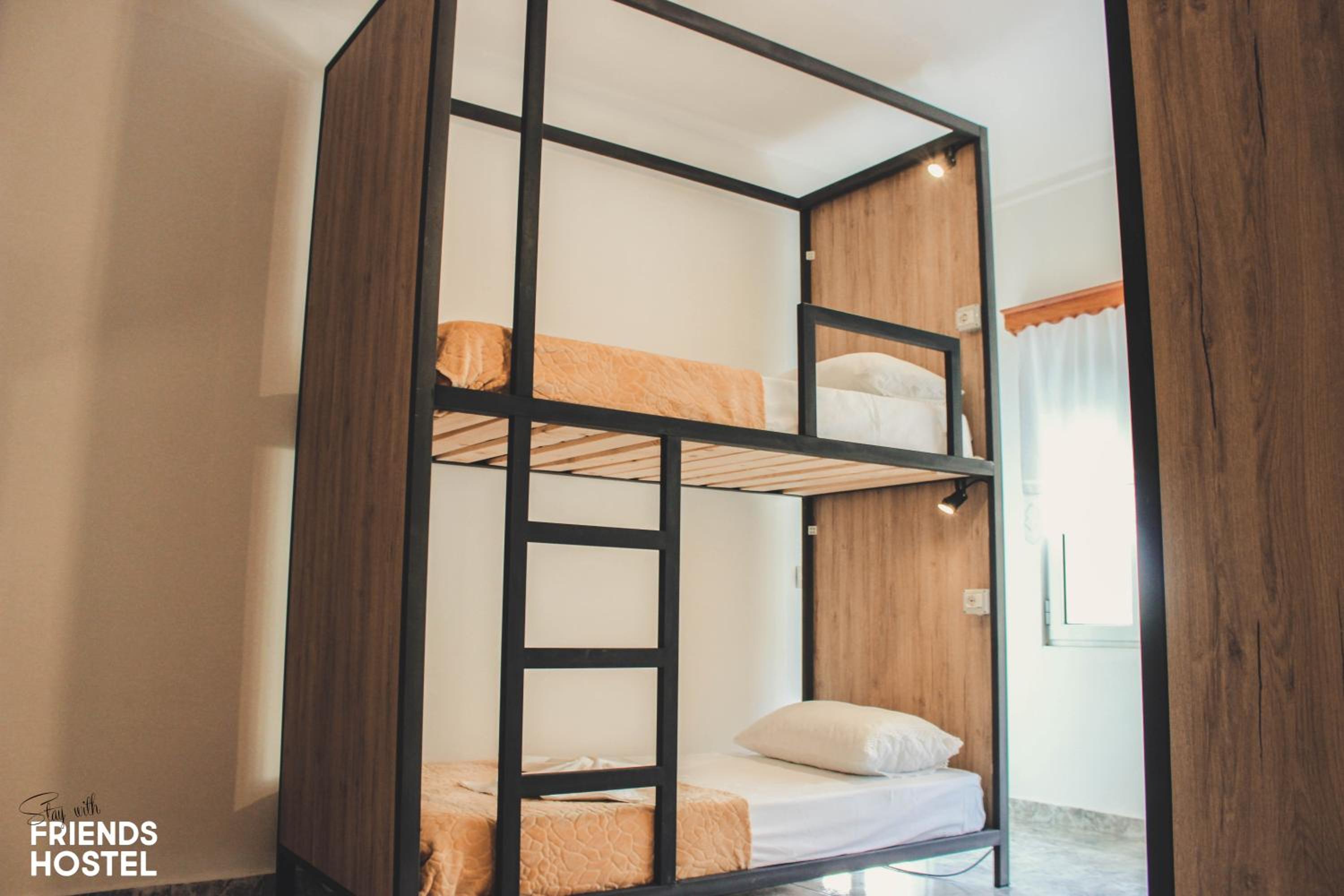 Friends' Guesthouse & Hostel