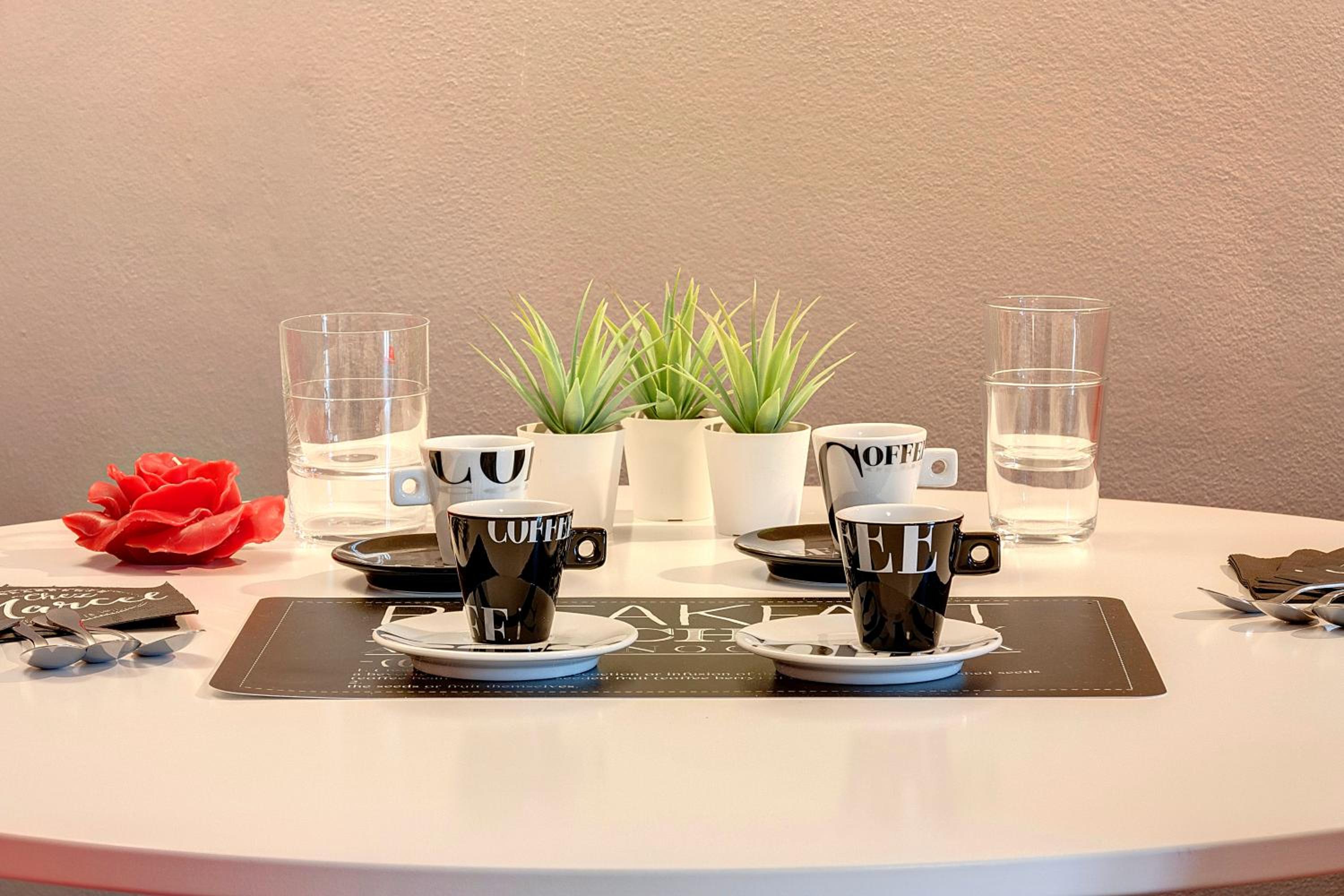 Espresso Apartment by Mamo Florence