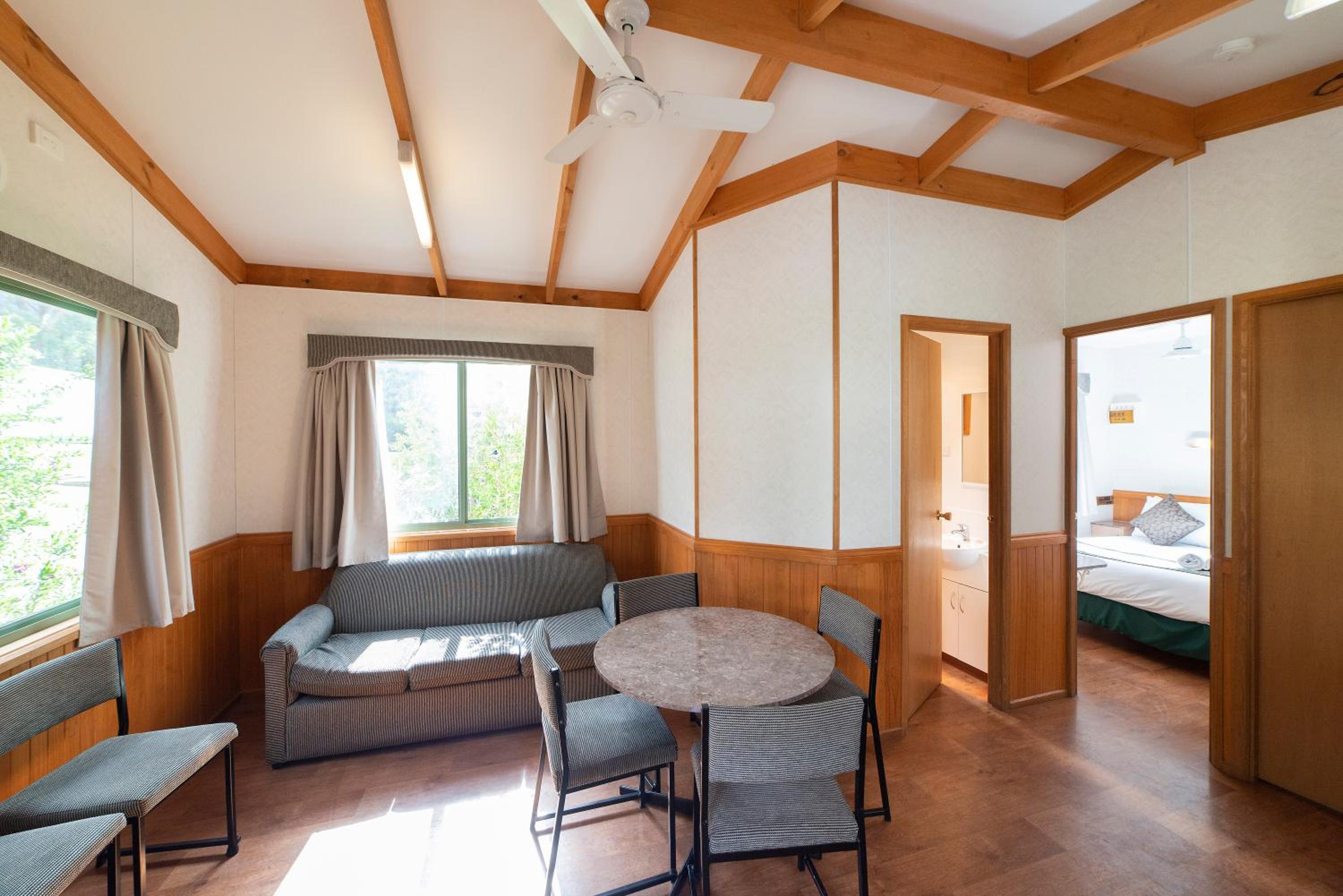 Breeze Holiday Parks - Halls Gap