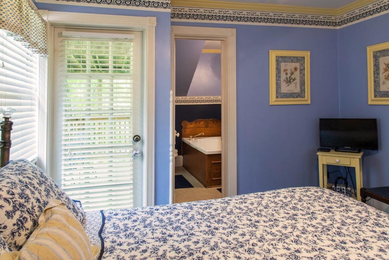 Hidden Springs Bed and Breakfast