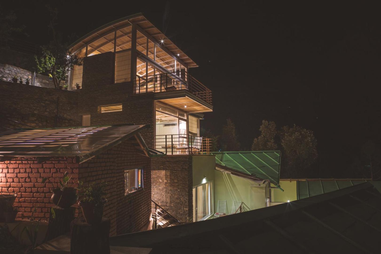 Seclude Ramgarh Cliff's edge view 4