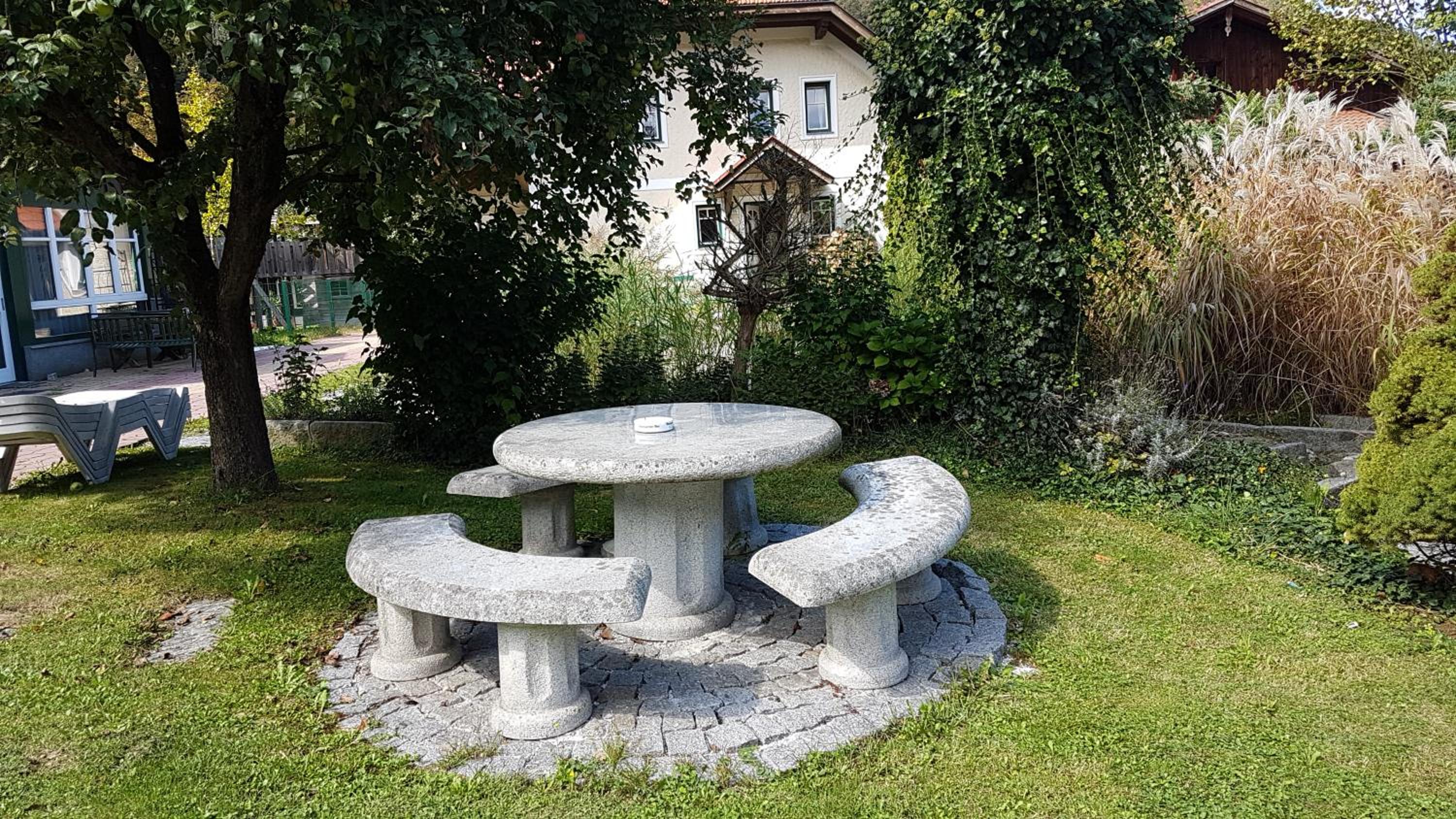 Photo 18