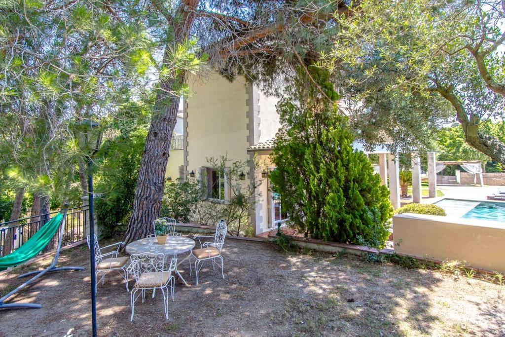 Les Canyes Cottage, Private Villa Resort