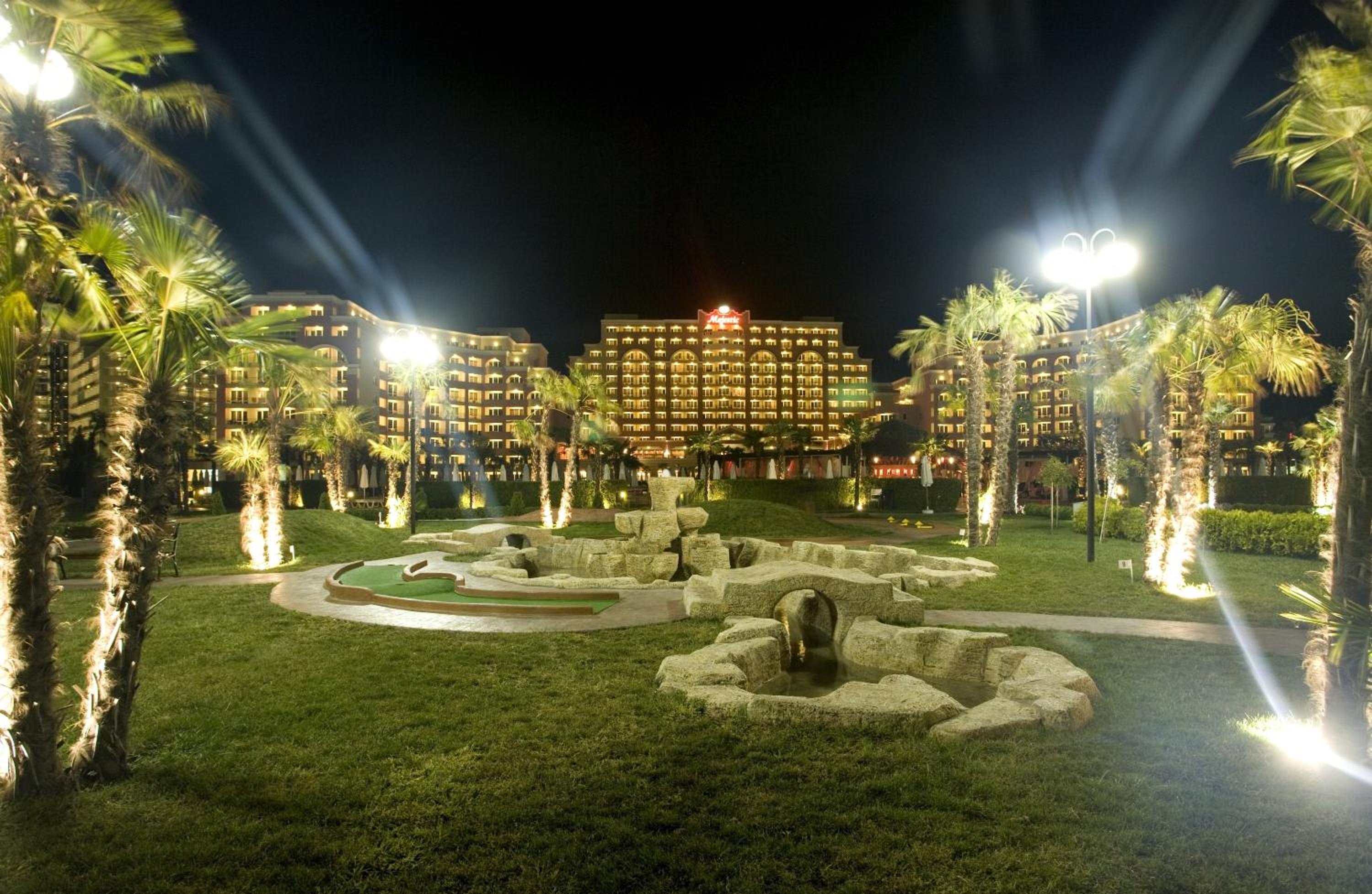DIT Majestic Beach Resort