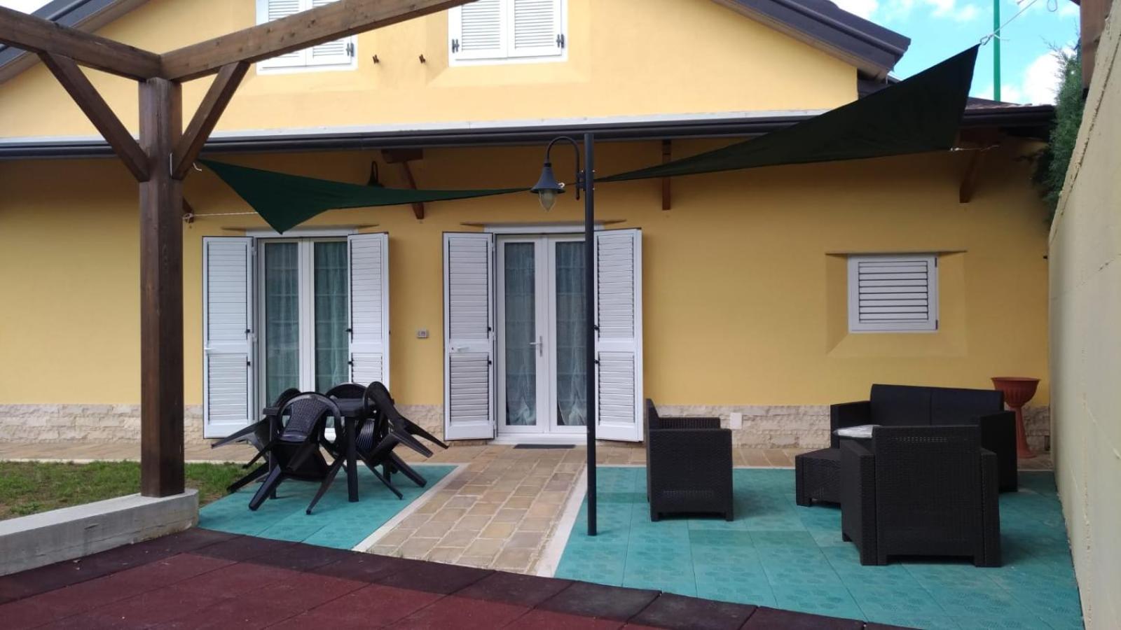 B&B Ostello Villafranca